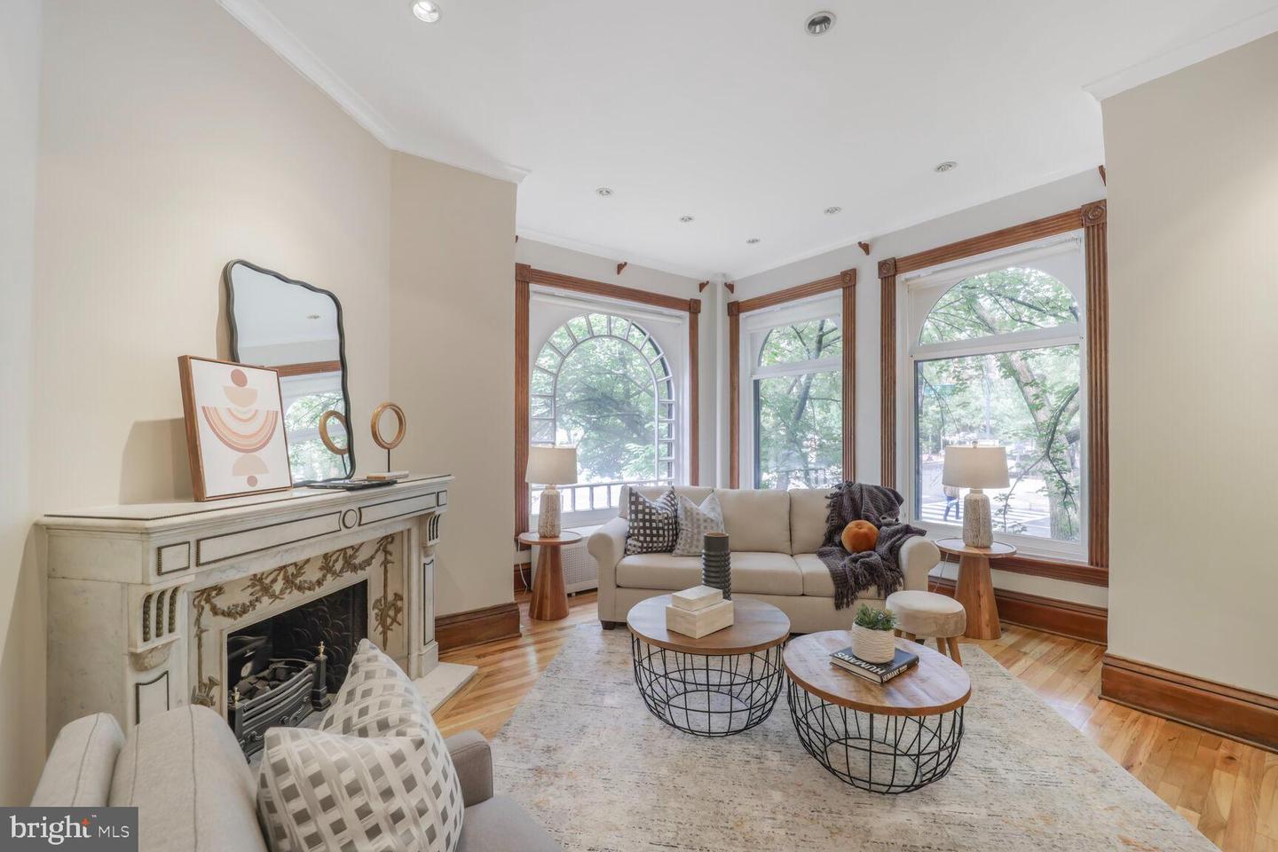 1752 17TH ST NW, WASHINGTON, District Of Columbia 20009, 5 Bedrooms Bedrooms, ,3 BathroomsBathrooms,Residential,For sale,1752 17TH ST NW,DCDC2221332 MLS # DCDC2221332