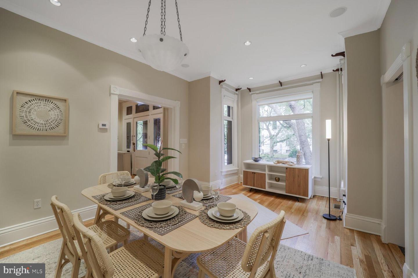 1752 17TH ST NW, WASHINGTON, District Of Columbia 20009, 5 Bedrooms Bedrooms, ,3 BathroomsBathrooms,Residential,For sale,1752 17TH ST NW,DCDC2221332 MLS # DCDC2221332