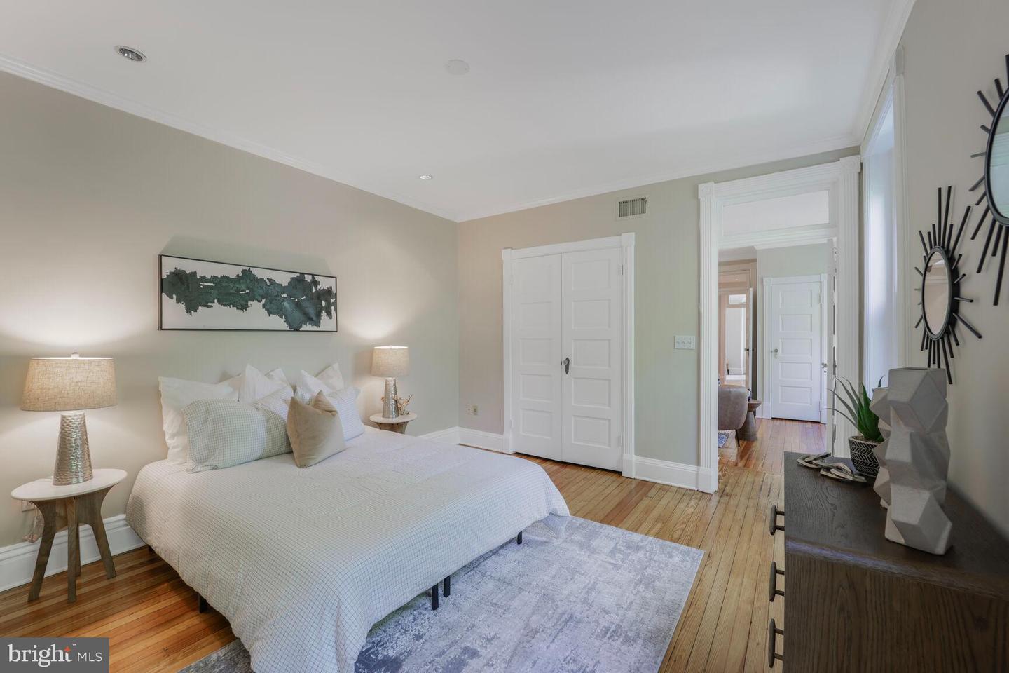 1752 17TH ST NW, WASHINGTON, District Of Columbia 20009, 5 Bedrooms Bedrooms, ,3 BathroomsBathrooms,Residential,For sale,1752 17TH ST NW,DCDC2221332 MLS # DCDC2221332