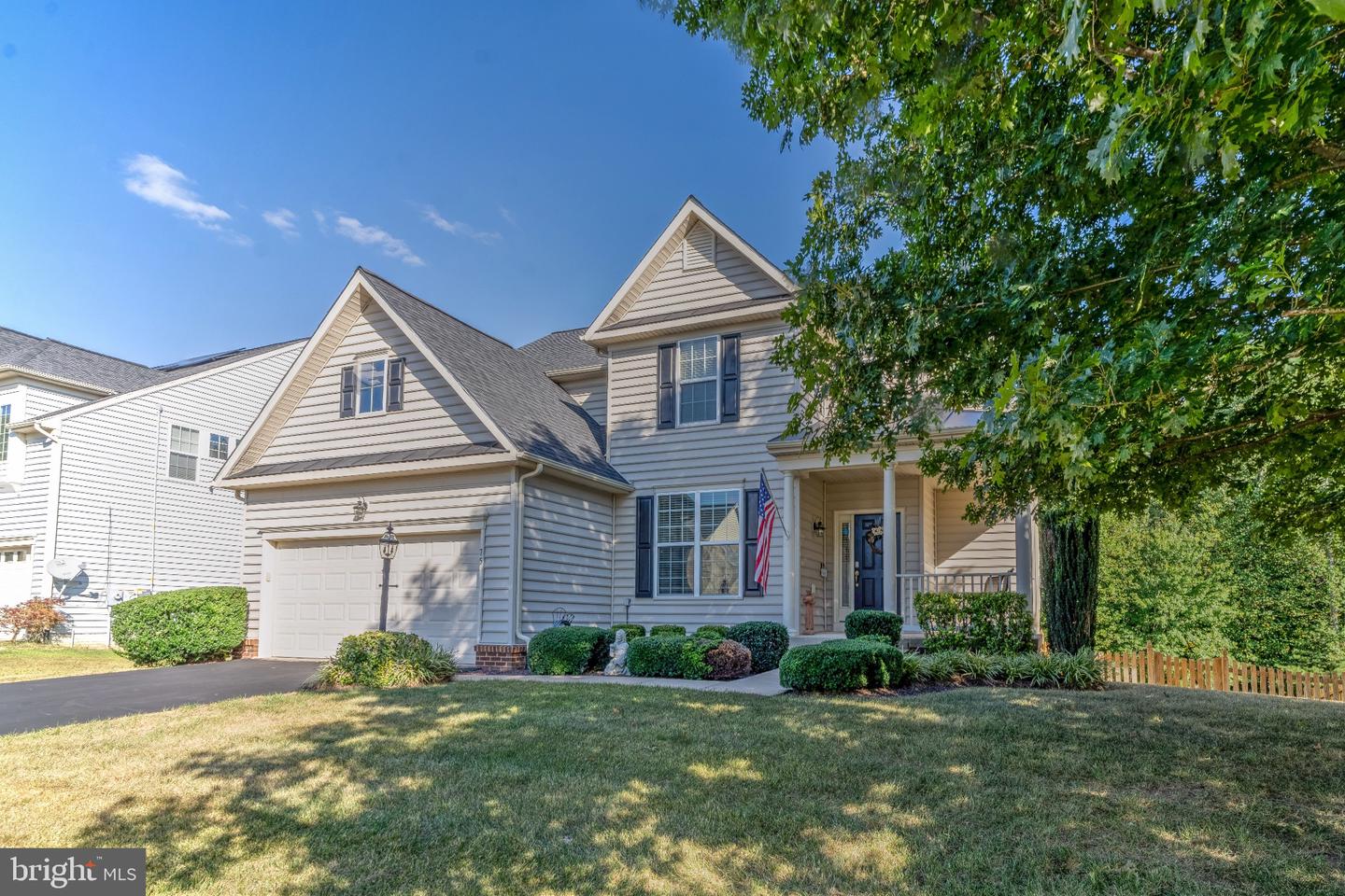 75 ROYAL CRESCENT WAY, FREDERICKSBURG, Virginia 22406, 5 Bedrooms Bedrooms, 8 Rooms Rooms,3 BathroomsBathrooms,Residential,For sale,75 ROYAL CRESCENT WAY,VAST2042586 MLS # VAST2042586