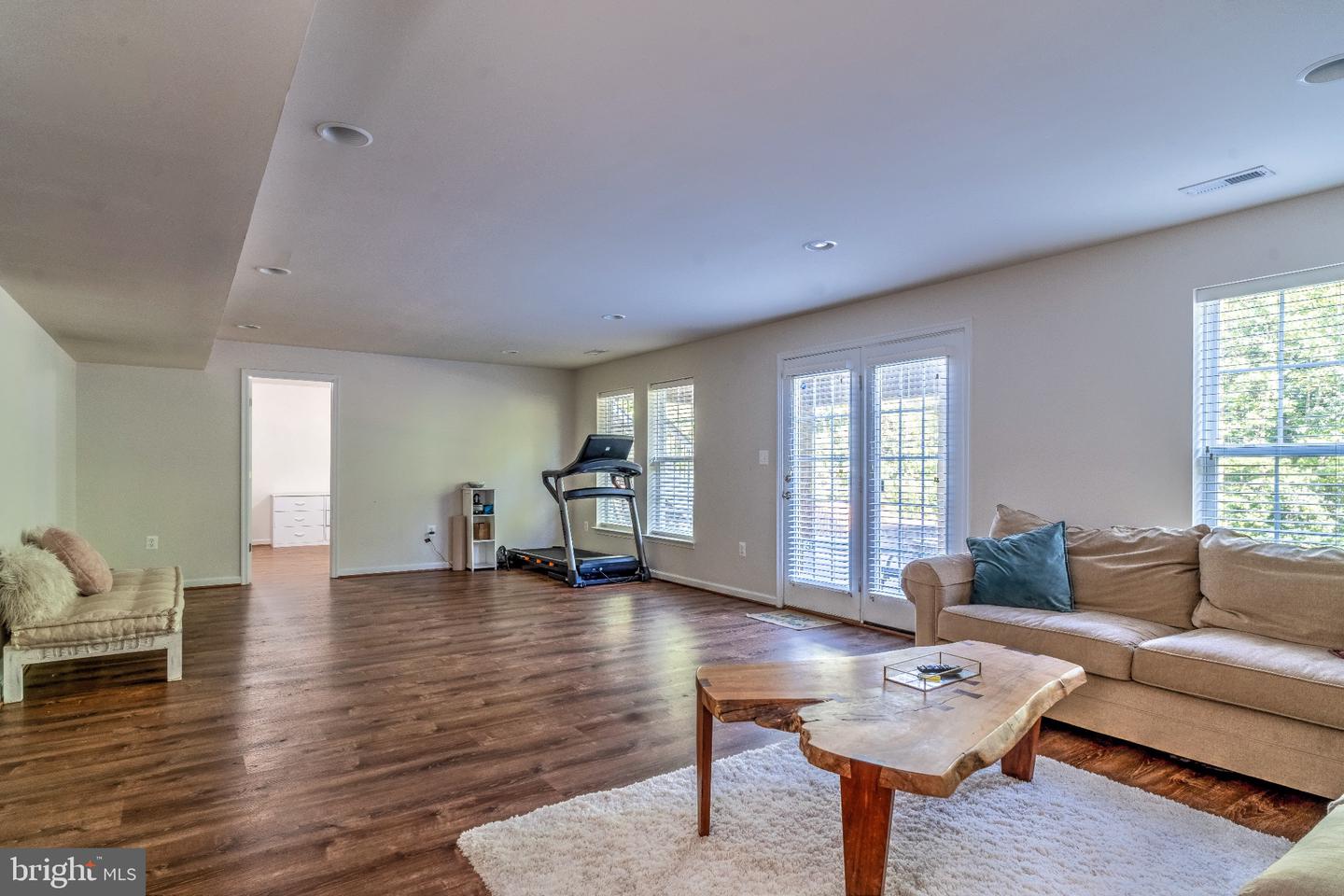 75 ROYAL CRESCENT WAY, FREDERICKSBURG, Virginia 22406, 5 Bedrooms Bedrooms, 8 Rooms Rooms,3 BathroomsBathrooms,Residential,For sale,75 ROYAL CRESCENT WAY,VAST2042586 MLS # VAST2042586