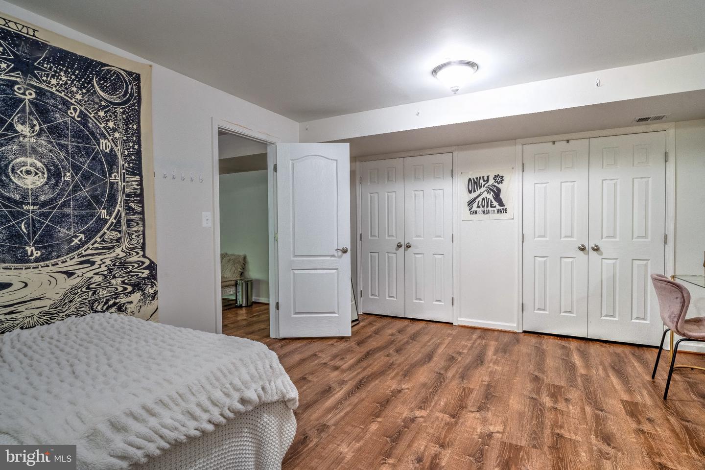 75 ROYAL CRESCENT WAY, FREDERICKSBURG, Virginia 22406, 5 Bedrooms Bedrooms, 8 Rooms Rooms,3 BathroomsBathrooms,Residential,For sale,75 ROYAL CRESCENT WAY,VAST2042586 MLS # VAST2042586