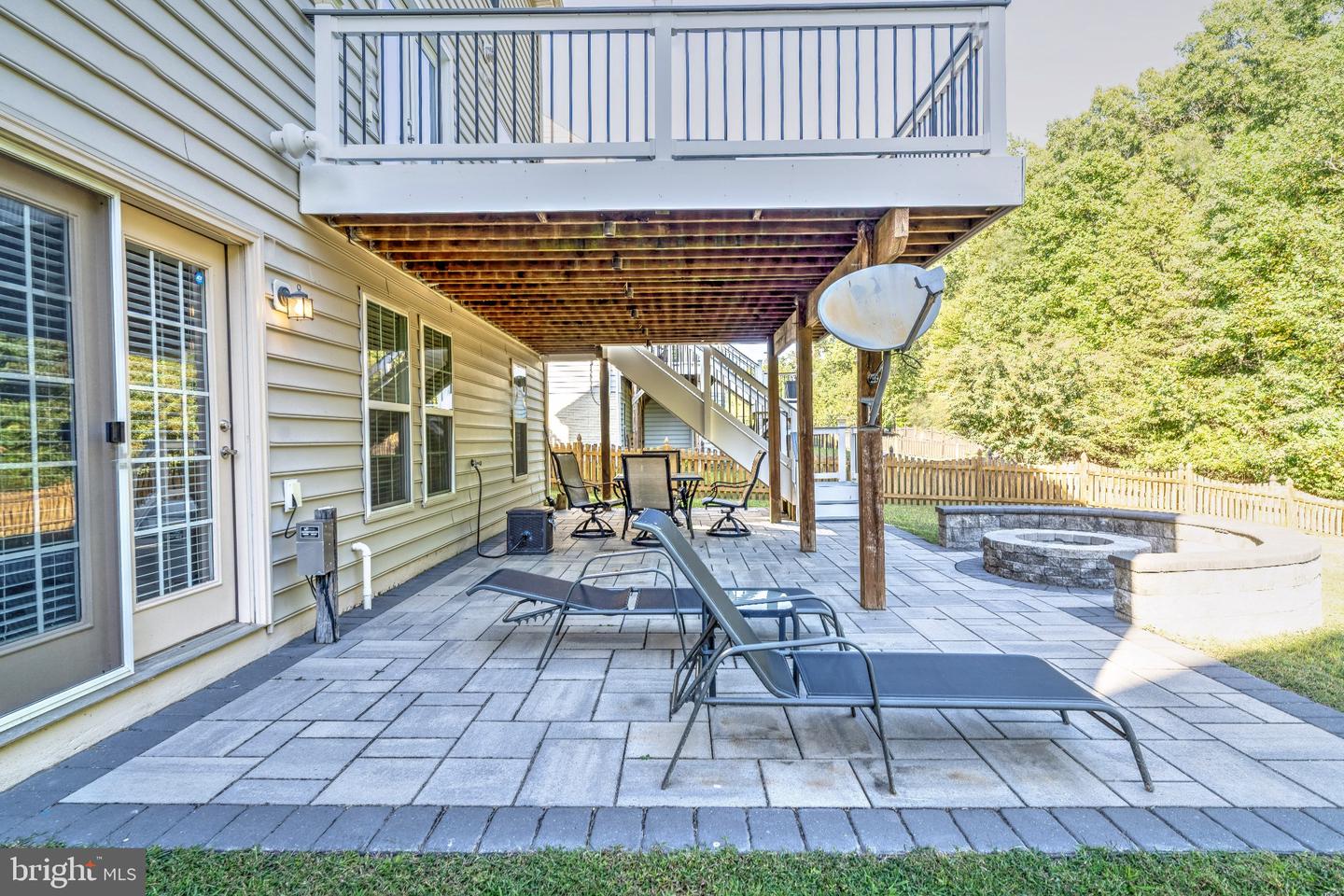 75 ROYAL CRESCENT WAY, FREDERICKSBURG, Virginia 22406, 5 Bedrooms Bedrooms, 8 Rooms Rooms,3 BathroomsBathrooms,Residential,For sale,75 ROYAL CRESCENT WAY,VAST2042586 MLS # VAST2042586