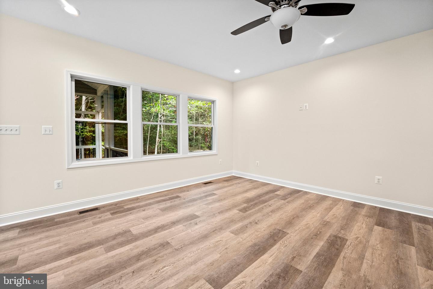 94 DINGLEY RD, MONTROSS, Virginia 22520, 3 Bedrooms Bedrooms, 5 Rooms Rooms,3 BathroomsBathrooms,Residential,For sale,94 DINGLEY RD,VAWE2009736 MLS # VAWE2009736