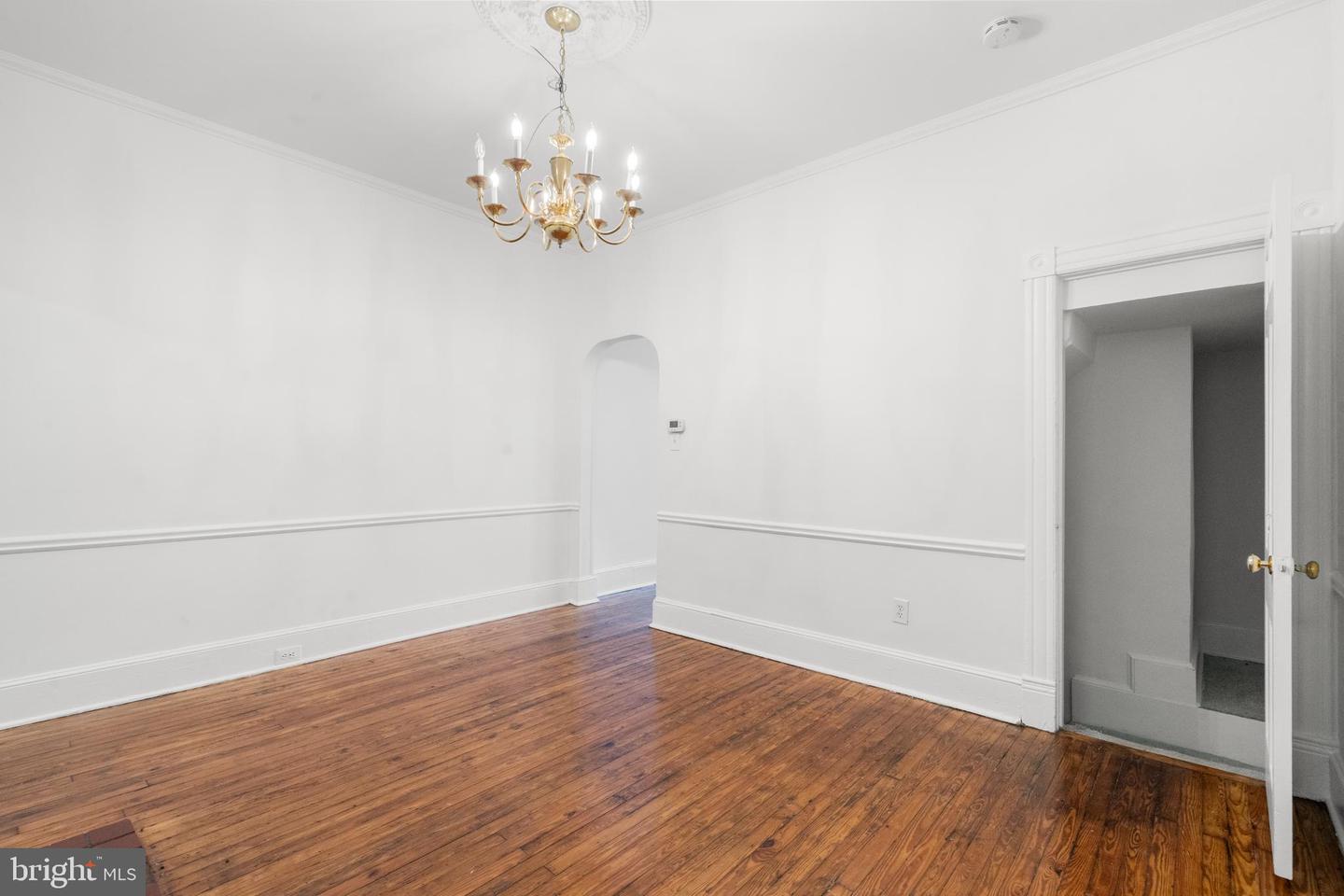 3511 O ST NW, WASHINGTON, District Of Columbia 20007, 3 Bedrooms Bedrooms, ,2 BathroomsBathrooms,Residential,For sale,3511 O ST NW,DCDC2221714 MLS # DCDC2221714