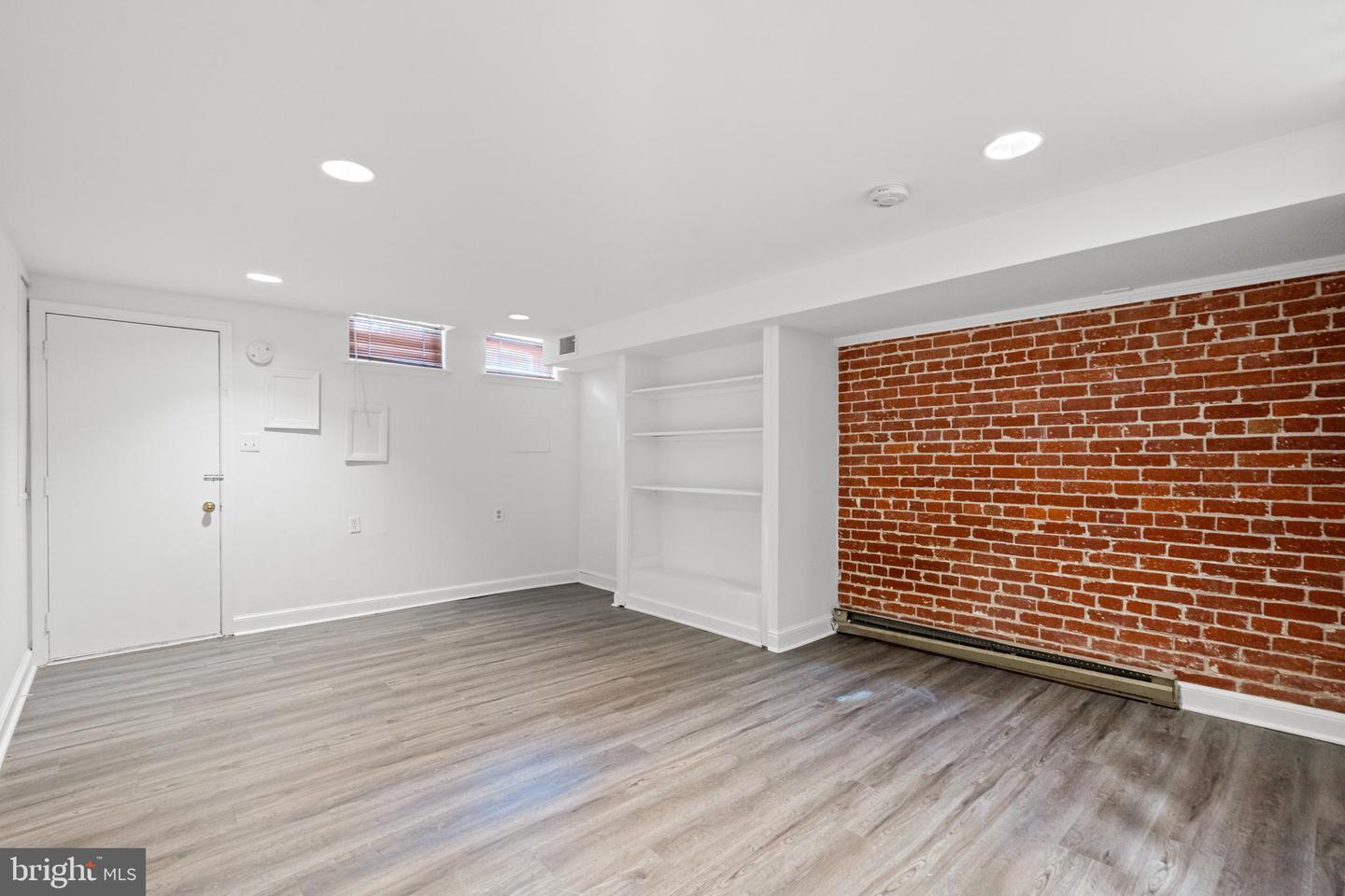 3511 O ST NW, WASHINGTON, District Of Columbia 20007, 3 Bedrooms Bedrooms, ,2 BathroomsBathrooms,Residential,For sale,3511 O ST NW,DCDC2221714 MLS # DCDC2221714