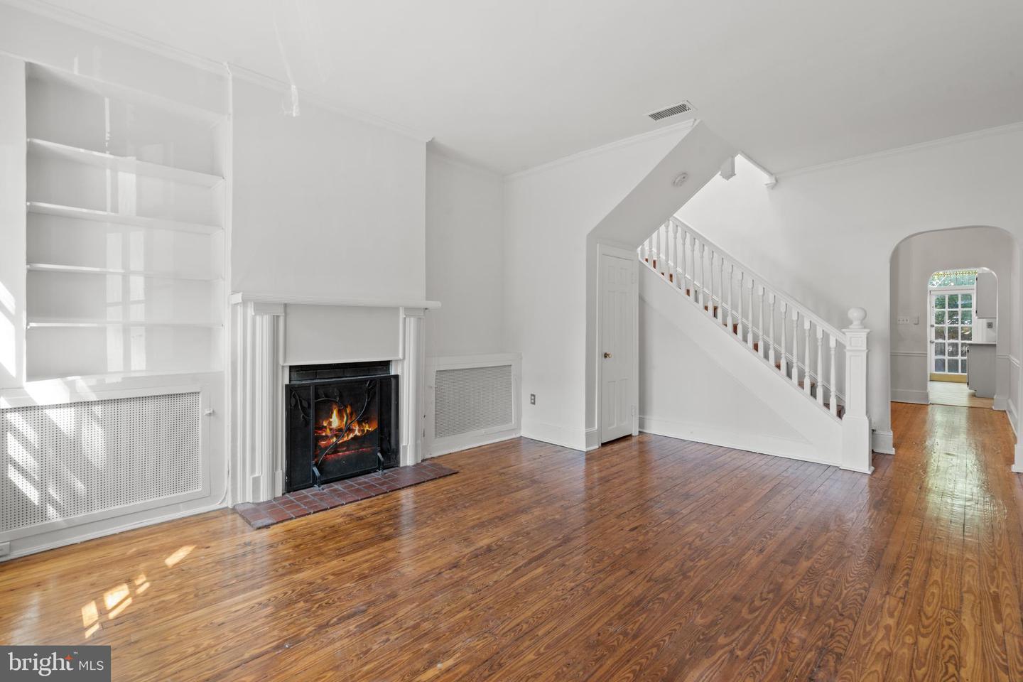 3511 O ST NW, WASHINGTON, District Of Columbia 20007, 3 Bedrooms Bedrooms, ,2 BathroomsBathrooms,Residential,For sale,3511 O ST NW,DCDC2221714 MLS # DCDC2221714