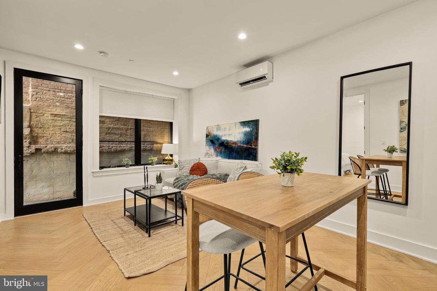 1225 11TH ST NW #2, WASHINGTON, District Of Columbia 20001, 1 Bedroom Bedrooms, 2 Rooms Rooms,1 BathroomBathrooms,Residential,For sale,1225 11TH ST NW #2,DCDC2221820 MLS # DCDC2221820 1225 11TH ST NW #2, WASHINGTON, District Of Columbia 20001, 1 Bedroom Bedrooms, 2 Rooms Rooms,1 BathroomBathrooms,Residential,For sale,1225 11TH ST NW #2,DCDC2221820 MLS # DCDC2221820