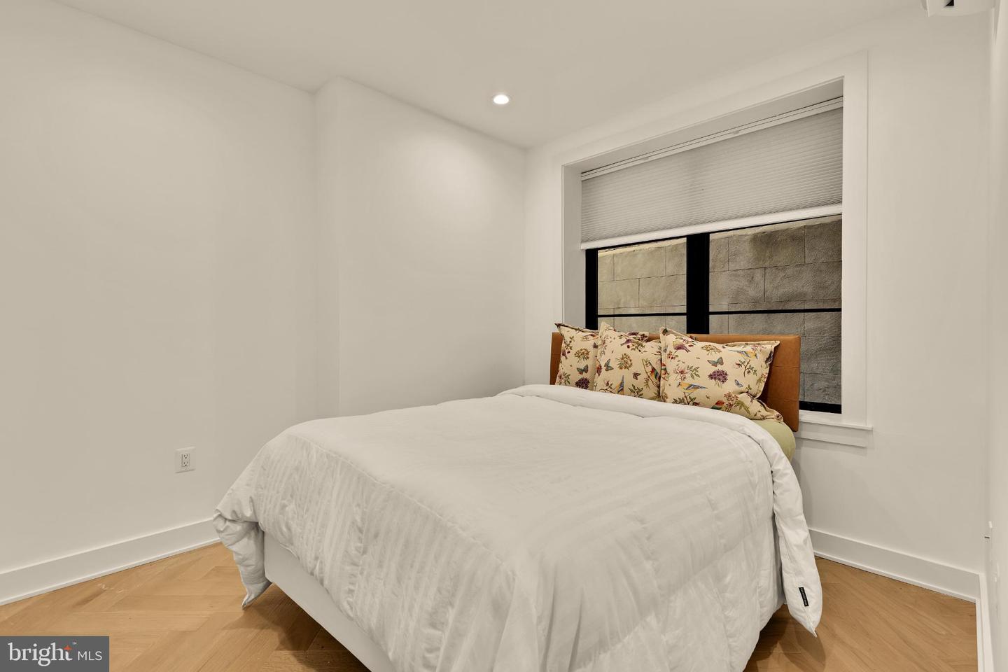 1225 11TH ST NW #2, WASHINGTON, District Of Columbia 20001, 1 Bedroom Bedrooms, 2 Rooms Rooms,1 BathroomBathrooms,Residential,For sale,1225 11TH ST NW #2,DCDC2221820 MLS # DCDC2221820 1225 11TH ST NW #2, WASHINGTON, District Of Columbia 20001, 1 Bedroom Bedrooms, 2 Rooms Rooms,1 BathroomBathrooms,Residential,For sale,1225 11TH ST NW #2,DCDC2221820 MLS # DCDC2221820