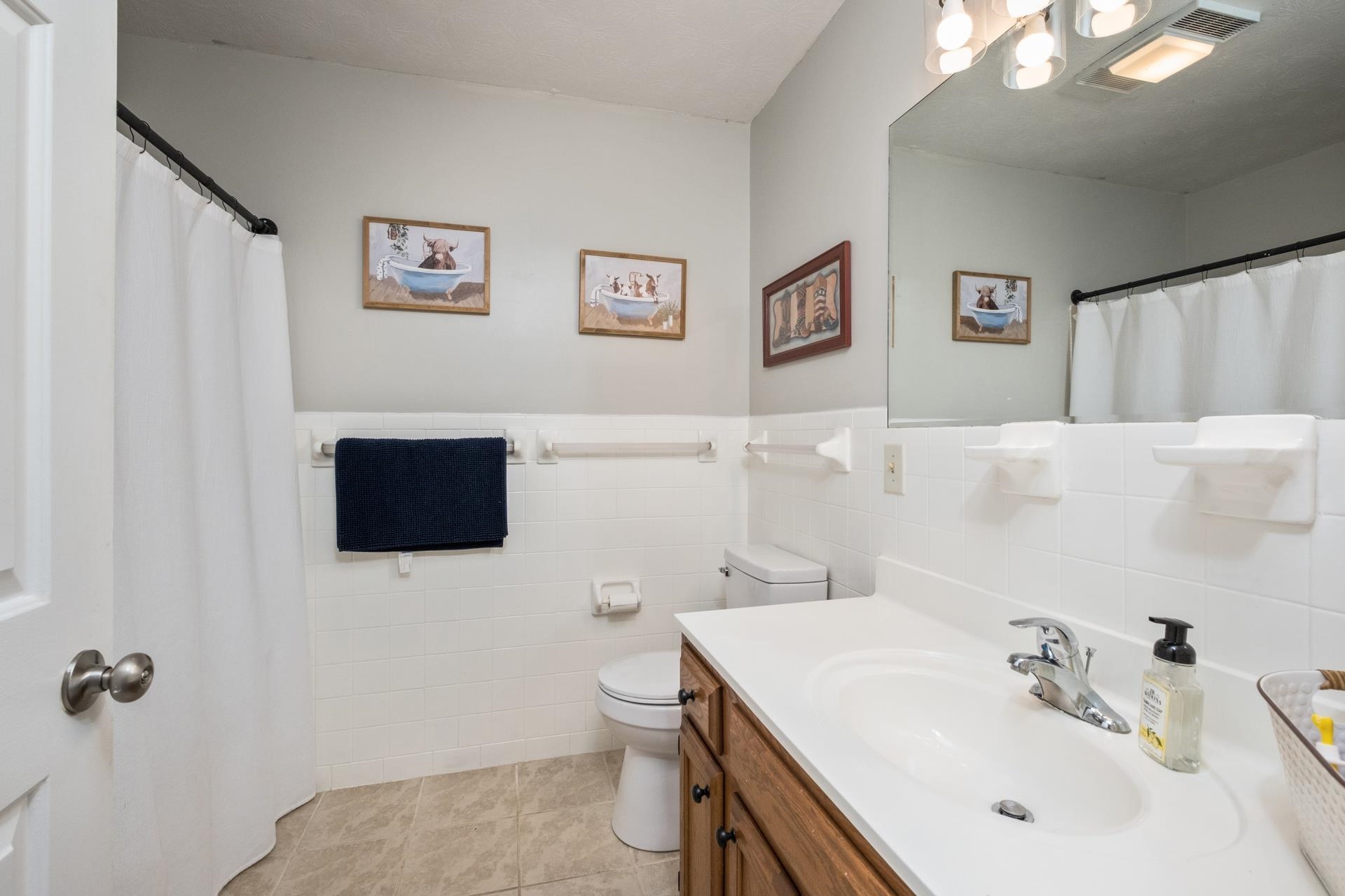 3255 CHURCHVILLE AVE, STAUNTON, Virginia 24401, 3 Bedrooms Bedrooms, ,2 BathroomsBathrooms,Residential,3255 CHURCHVILLE AVE,668941 MLS # 668941