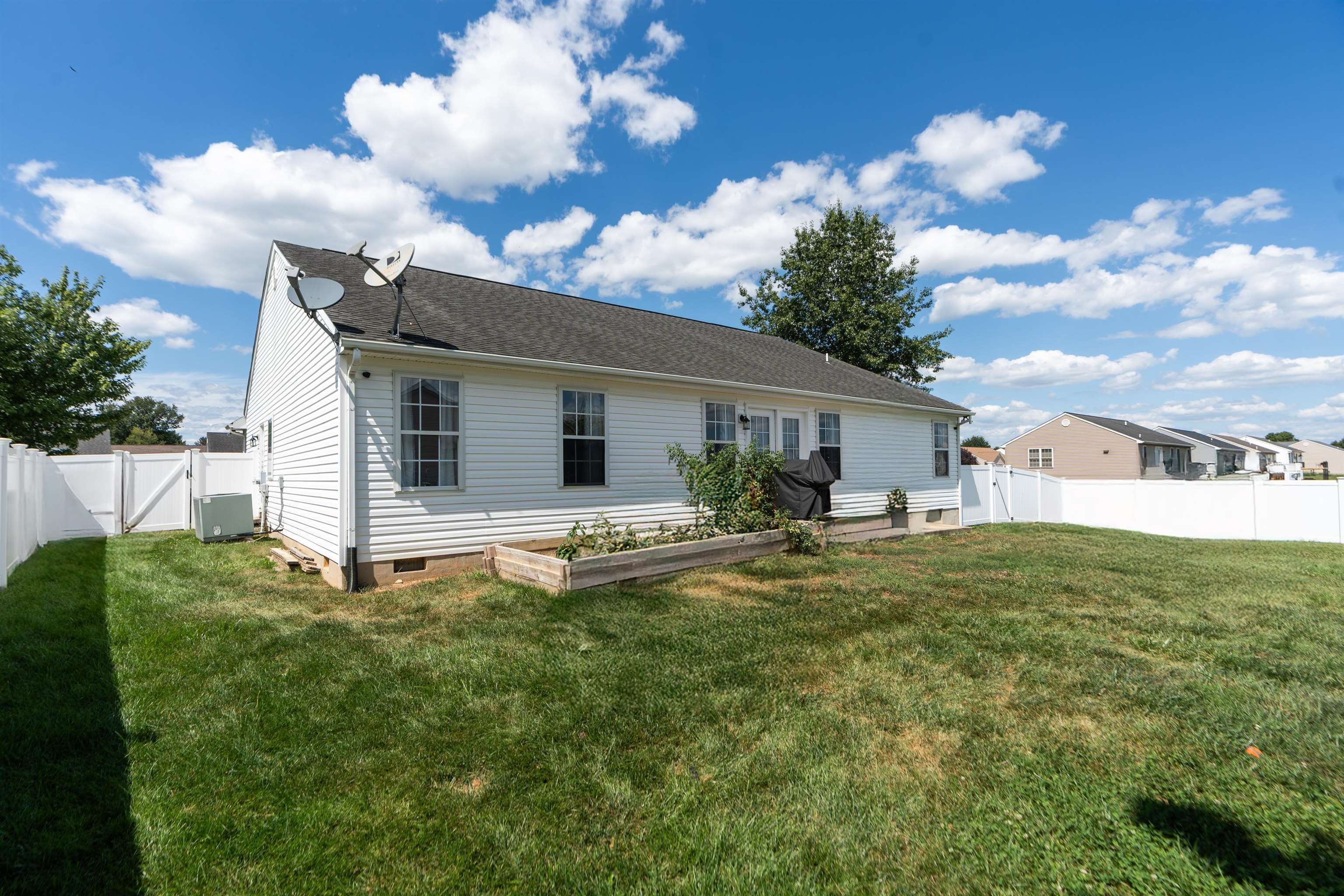 55 WYER ST, WEYERS CAVE, Virginia 24486, 4 Bedrooms Bedrooms, ,2 BathroomsBathrooms,Residential,55 WYER ST,668946 MLS # 668946