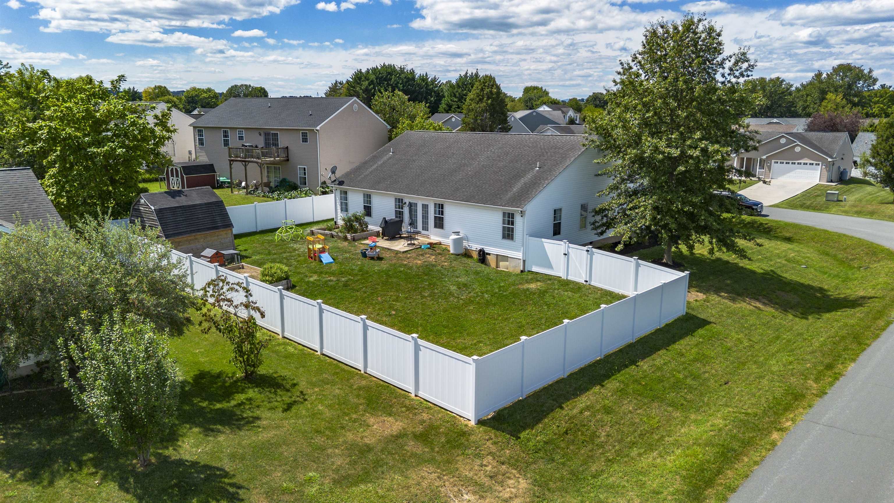 55 WYER ST, WEYERS CAVE, Virginia 24486, 4 Bedrooms Bedrooms, ,2 BathroomsBathrooms,Residential,55 WYER ST,668946 MLS # 668946
