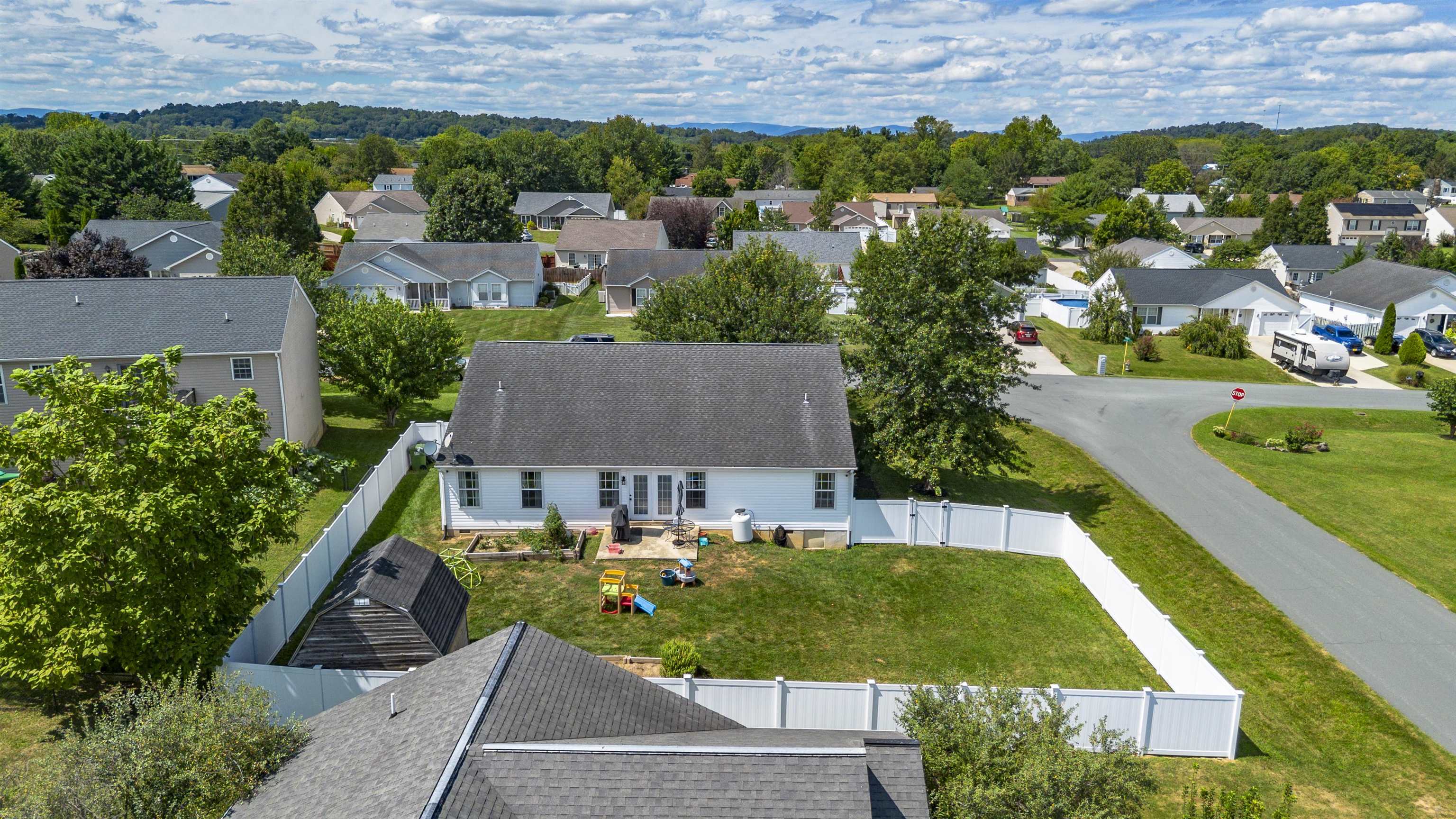 55 WYER ST, WEYERS CAVE, Virginia 24486, 4 Bedrooms Bedrooms, ,2 BathroomsBathrooms,Residential,55 WYER ST,668946 MLS # 668946