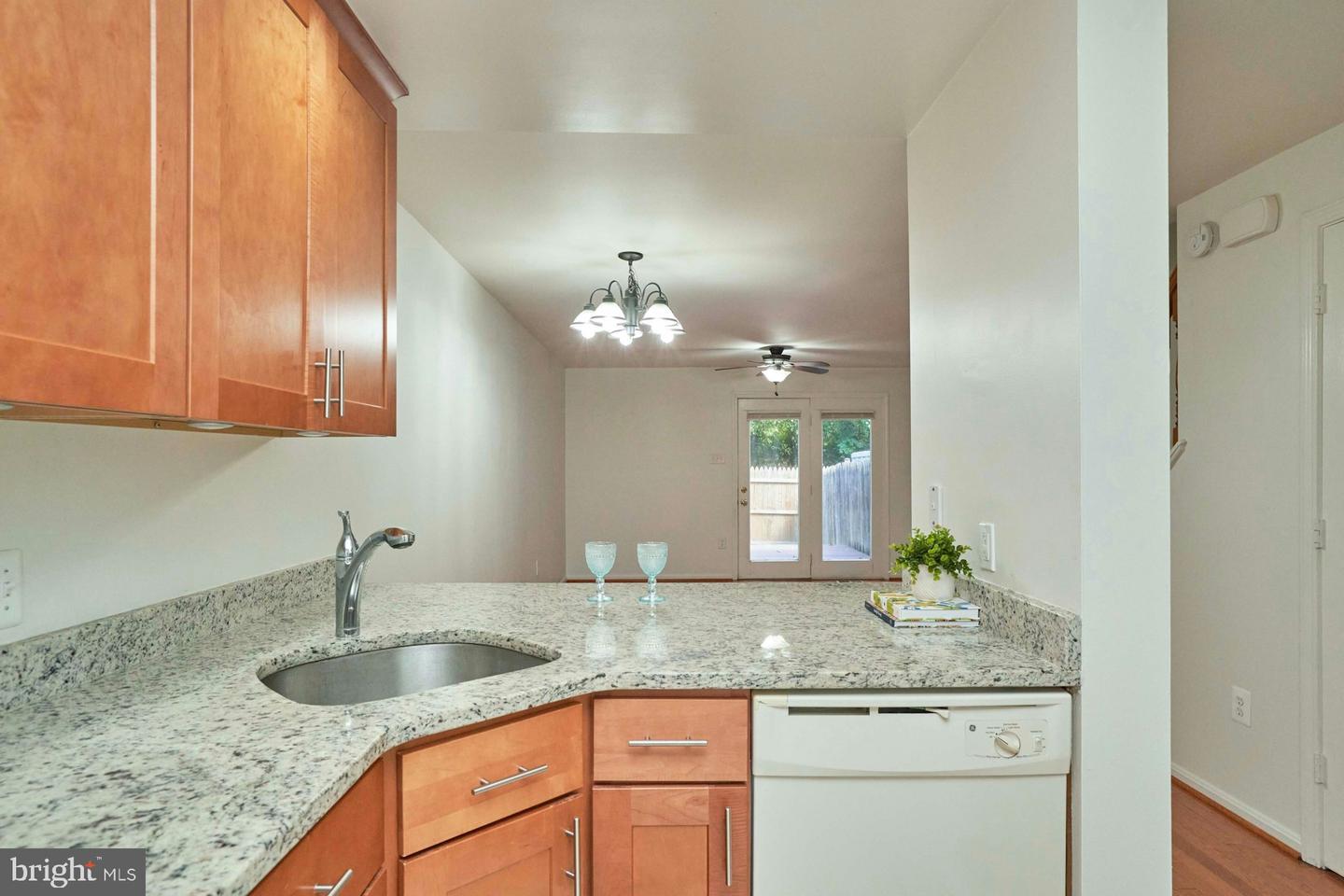 7616 WOOD MIST LN, FALLS CHURCH, Virginia 22043, 2 Bedrooms Bedrooms, ,2 BathroomsBathrooms,Residential,For sale,7616 WOOD MIST LN,VAFX2266758 MLS # VAFX2266758
