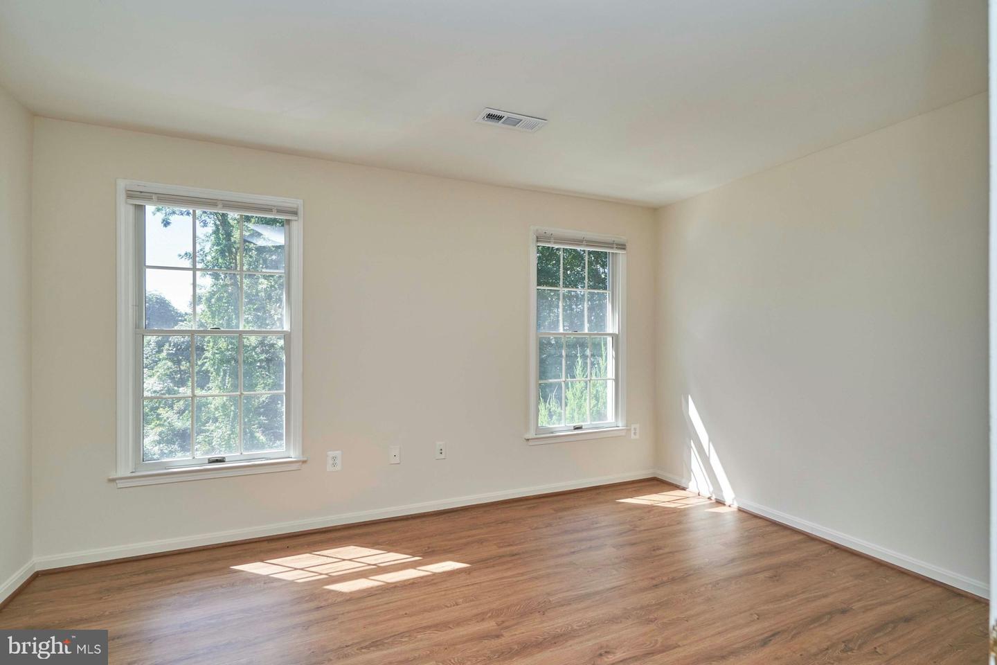 7616 WOOD MIST LN, FALLS CHURCH, Virginia 22043, 2 Bedrooms Bedrooms, ,2 BathroomsBathrooms,Residential,For sale,7616 WOOD MIST LN,VAFX2266758 MLS # VAFX2266758