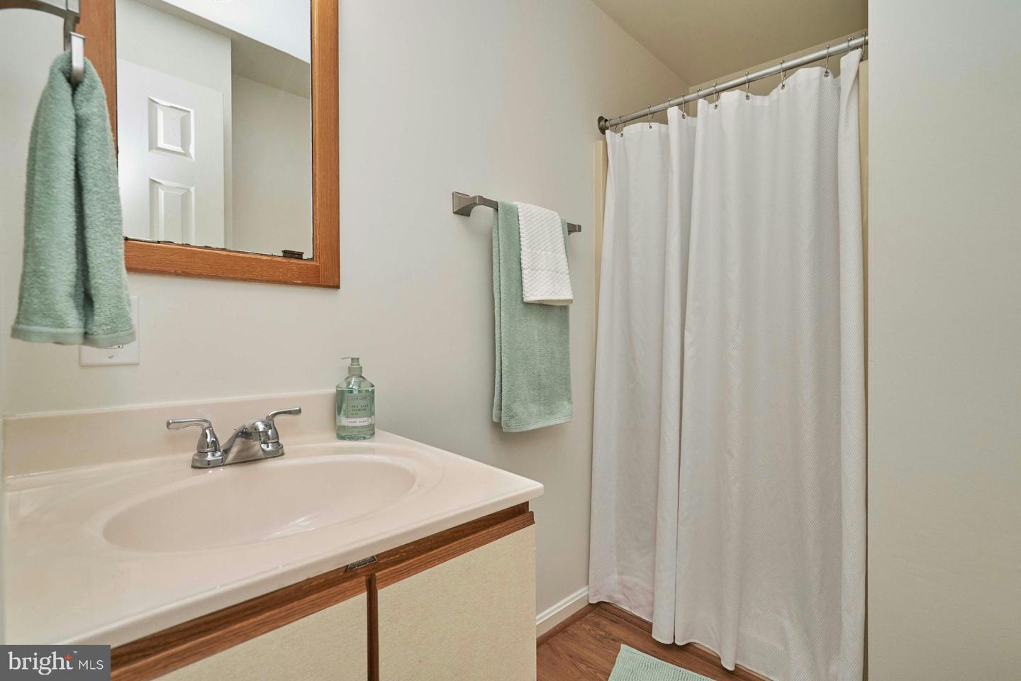 7616 WOOD MIST LN, FALLS CHURCH, Virginia 22043, 2 Bedrooms Bedrooms, ,2 BathroomsBathrooms,Residential,For sale,7616 WOOD MIST LN,VAFX2266758 MLS # VAFX2266758