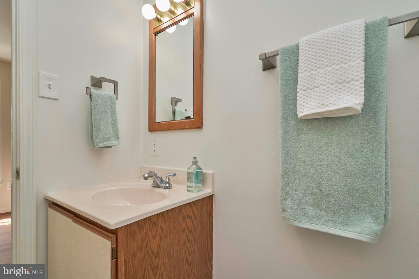 7616 WOOD MIST LN, FALLS CHURCH, Virginia 22043, 2 Bedrooms Bedrooms, ,2 BathroomsBathrooms,Residential,For sale,7616 WOOD MIST LN,VAFX2266758 MLS # VAFX2266758