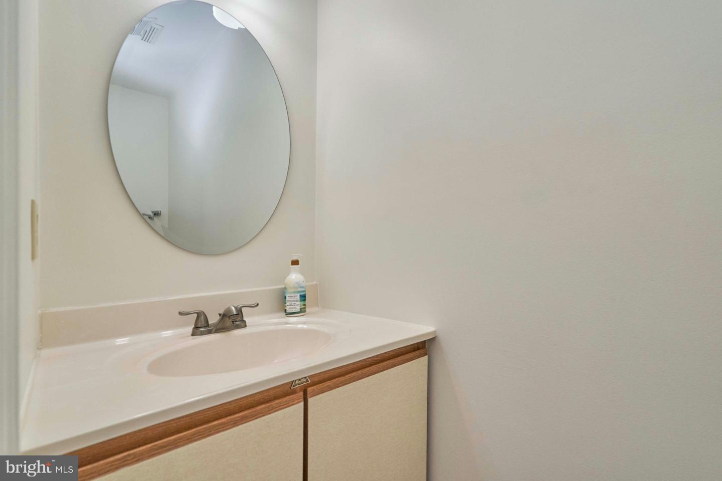 7616 WOOD MIST LN, FALLS CHURCH, Virginia 22043, 2 Bedrooms Bedrooms, ,2 BathroomsBathrooms,Residential,For sale,7616 WOOD MIST LN,VAFX2266758 MLS # VAFX2266758