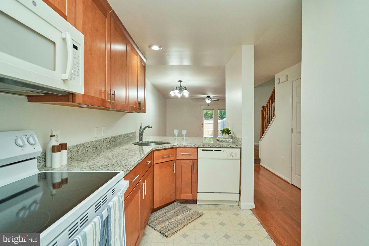 7616 WOOD MIST LN, FALLS CHURCH, Virginia 22043, 2 Bedrooms Bedrooms, ,2 BathroomsBathrooms,Residential,For sale,7616 WOOD MIST LN,VAFX2266758 MLS # VAFX2266758