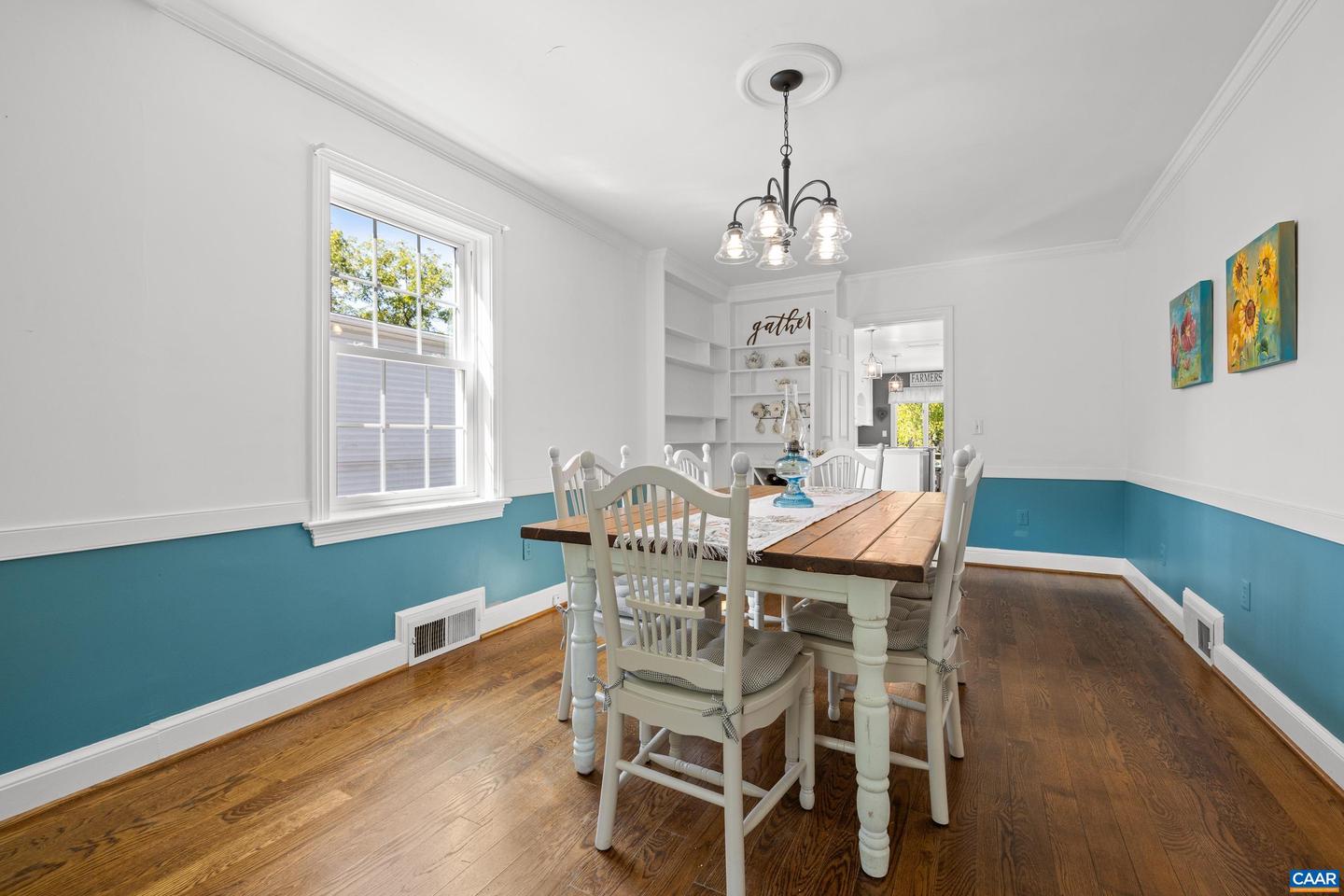 705 OAK AVE, WAYNESBORO, Virginia 22980, 4 Bedrooms Bedrooms, ,2 BathroomsBathrooms,Residential,For sale,705 OAK AVE,668878 MLS # 668878