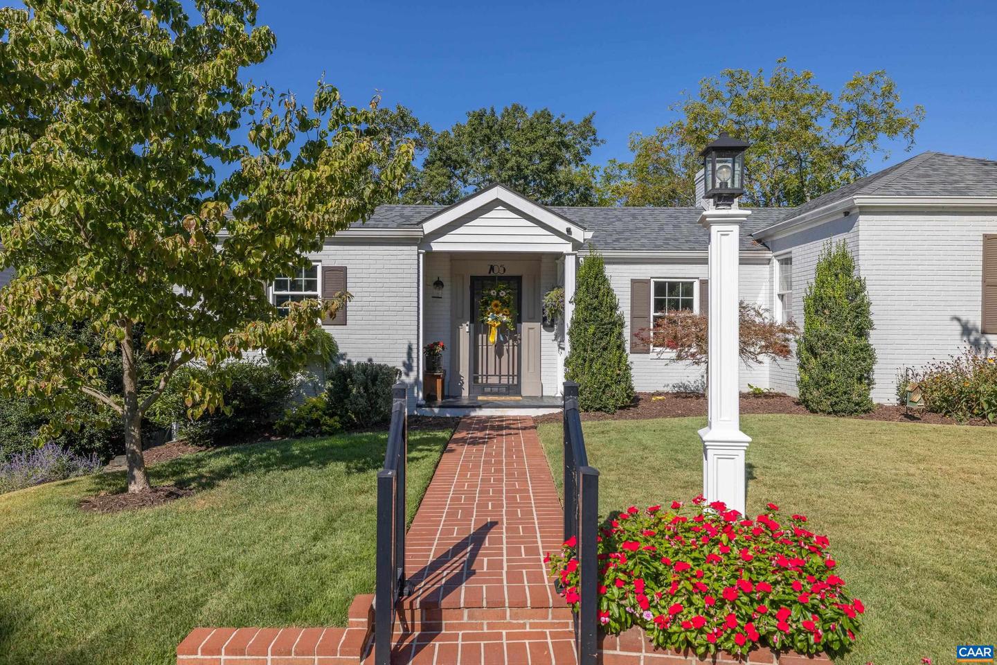 705 OAK AVE, WAYNESBORO, Virginia 22980, 4 Bedrooms Bedrooms, ,2 BathroomsBathrooms,Residential,For sale,705 OAK AVE,668878 MLS # 668878