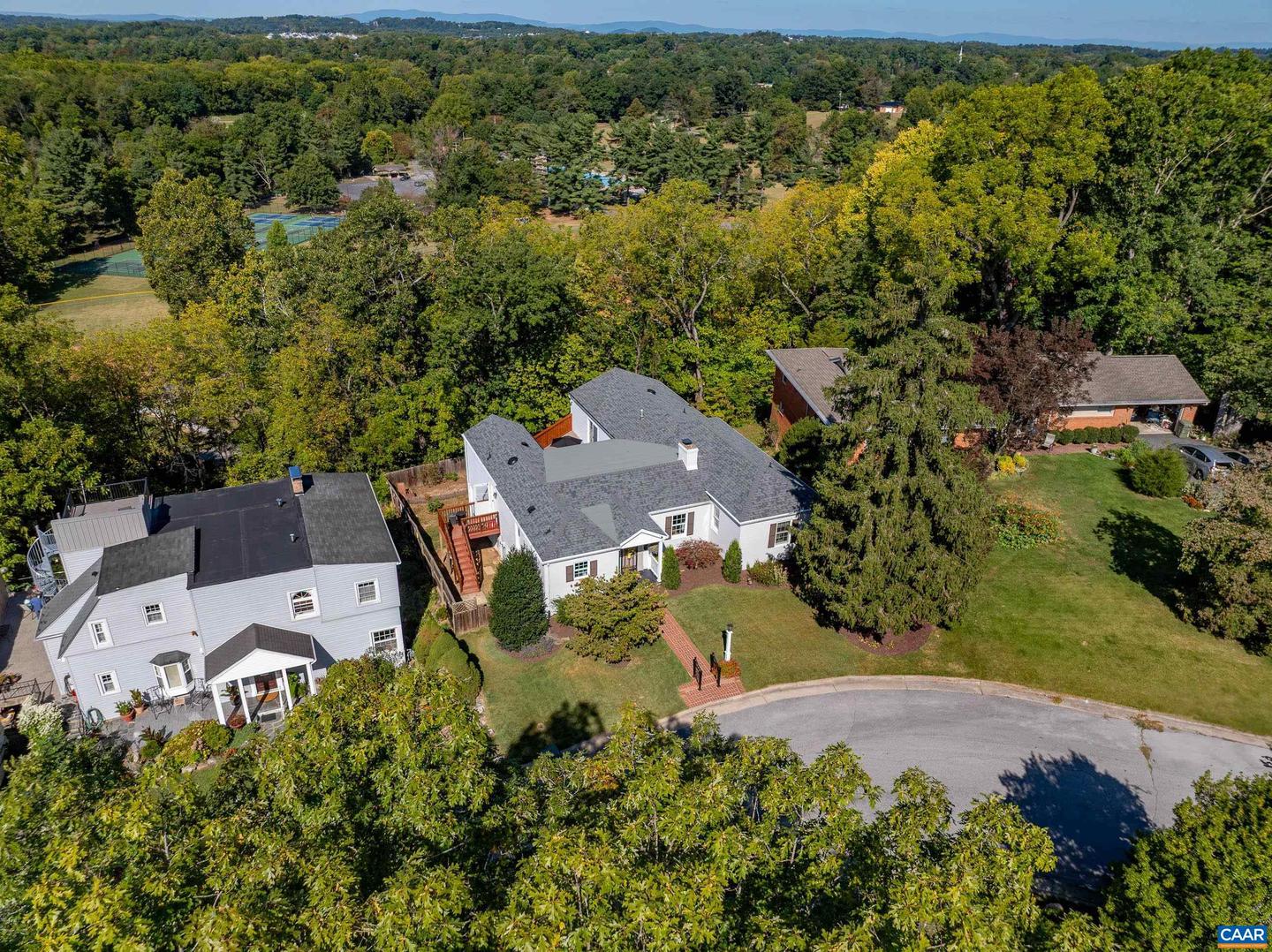 705 OAK AVE, WAYNESBORO, Virginia 22980, 4 Bedrooms Bedrooms, ,2 BathroomsBathrooms,Residential,For sale,705 OAK AVE,668878 MLS # 668878