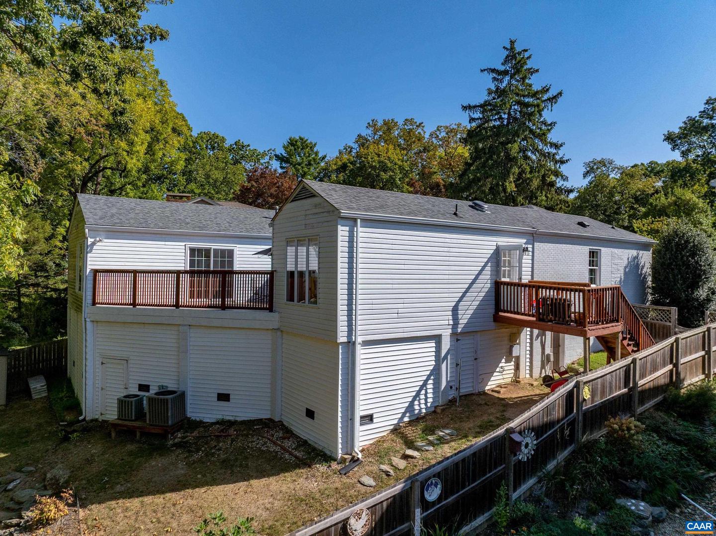 705 OAK AVE, WAYNESBORO, Virginia 22980, 4 Bedrooms Bedrooms, ,2 BathroomsBathrooms,Residential,For sale,705 OAK AVE,668878 MLS # 668878