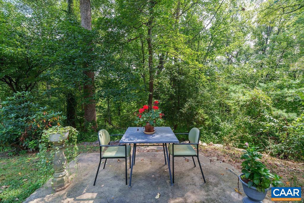 115 SHASTA CT, CHARLOTTESVILLE, Virginia 22903, 3 Bedrooms Bedrooms, ,2 BathroomsBathrooms,Residential,For sale,115 SHASTA CT,668880 MLS # 668880