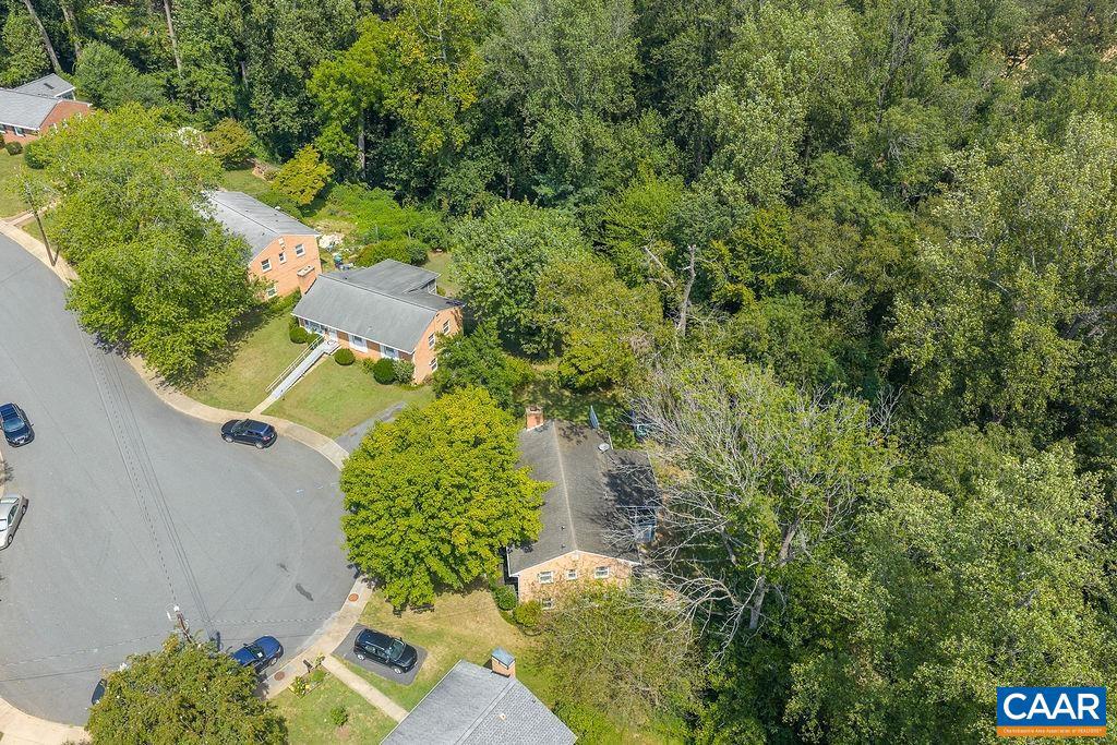 115 SHASTA CT, CHARLOTTESVILLE, Virginia 22903, 3 Bedrooms Bedrooms, ,2 BathroomsBathrooms,Residential,For sale,115 SHASTA CT,668880 MLS # 668880