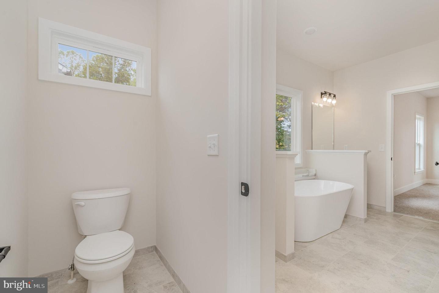 26700 DANIELS POINT DR, UNIONVILLE, Virginia 22567, 4 Bedrooms Bedrooms, ,3 BathroomsBathrooms,Residential,For sale,26700 DANIELS POINT DR,VAOR2012264 MLS # VAOR2012264