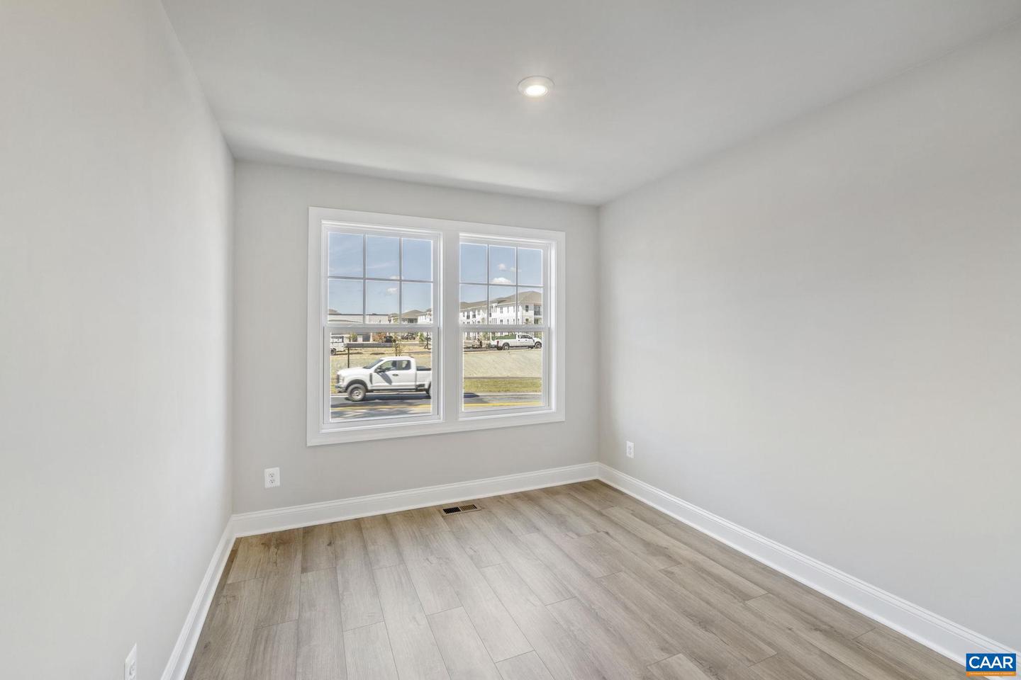 5022 LINDLEY PL, CHARLOTTESVILLE, Virginia 22901, 3 Bedrooms Bedrooms, ,2 BathroomsBathrooms,Residential,For sale,5022 LINDLEY PL,668892 MLS # 668892
