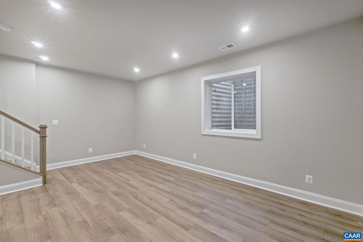 5022 LINDLEY PL, CHARLOTTESVILLE, Virginia 22901, 3 Bedrooms Bedrooms, ,2 BathroomsBathrooms,Residential,For sale,5022 LINDLEY PL,668892 MLS # 668892