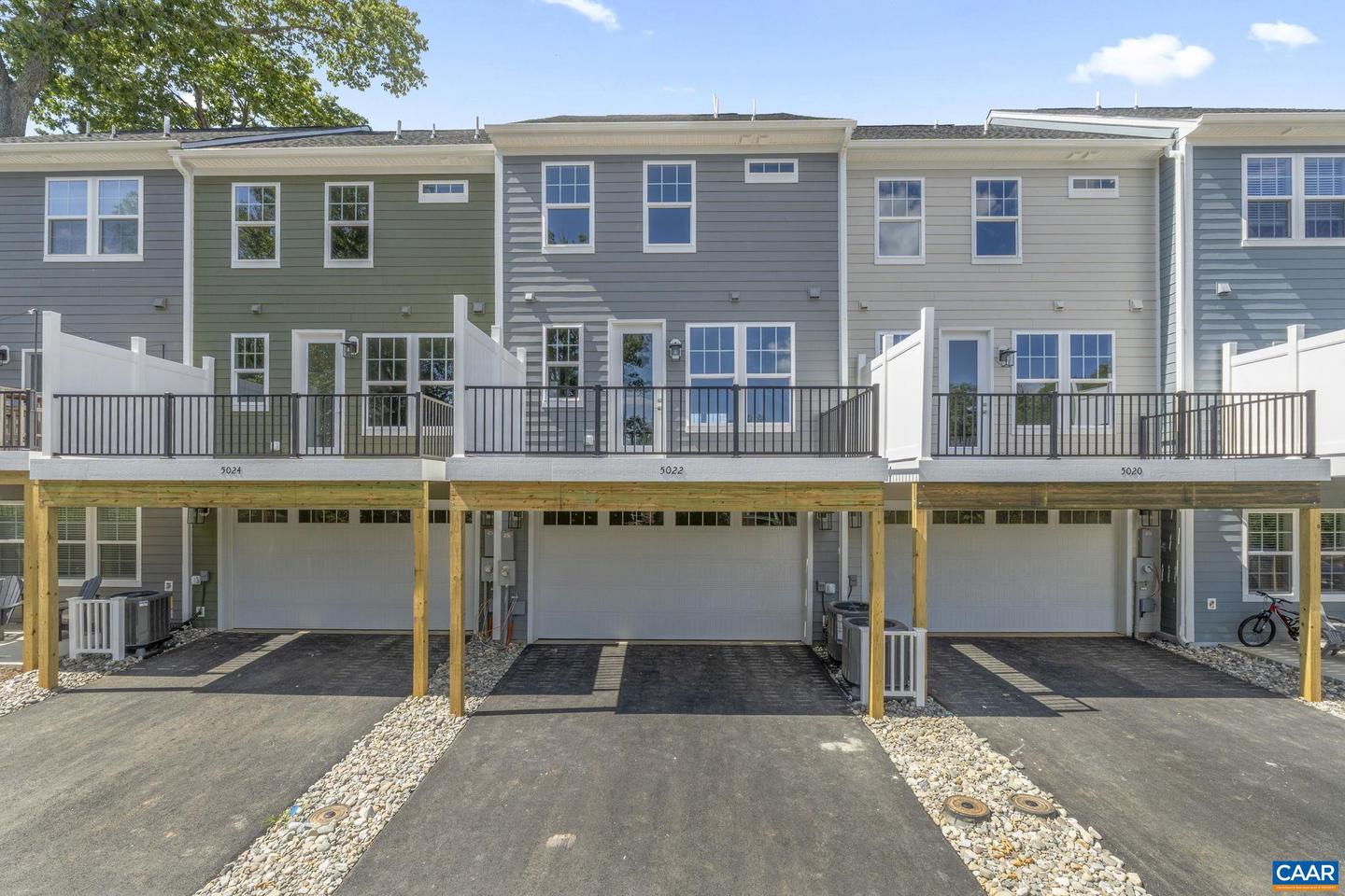 5022 LINDLEY PL, CHARLOTTESVILLE, Virginia 22901, 3 Bedrooms Bedrooms, ,2 BathroomsBathrooms,Residential,For sale,5022 LINDLEY PL,668892 MLS # 668892