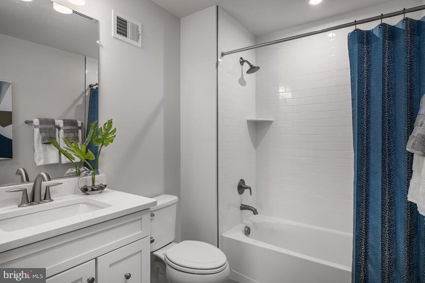 12801 CANOVA DR, MANASSAS, Virginia 20112, 4 Bedrooms Bedrooms, ,5 BathroomsBathrooms,Residential,For sale,12801 CANOVA DR,VAPW2103908 MLS # VAPW2103908