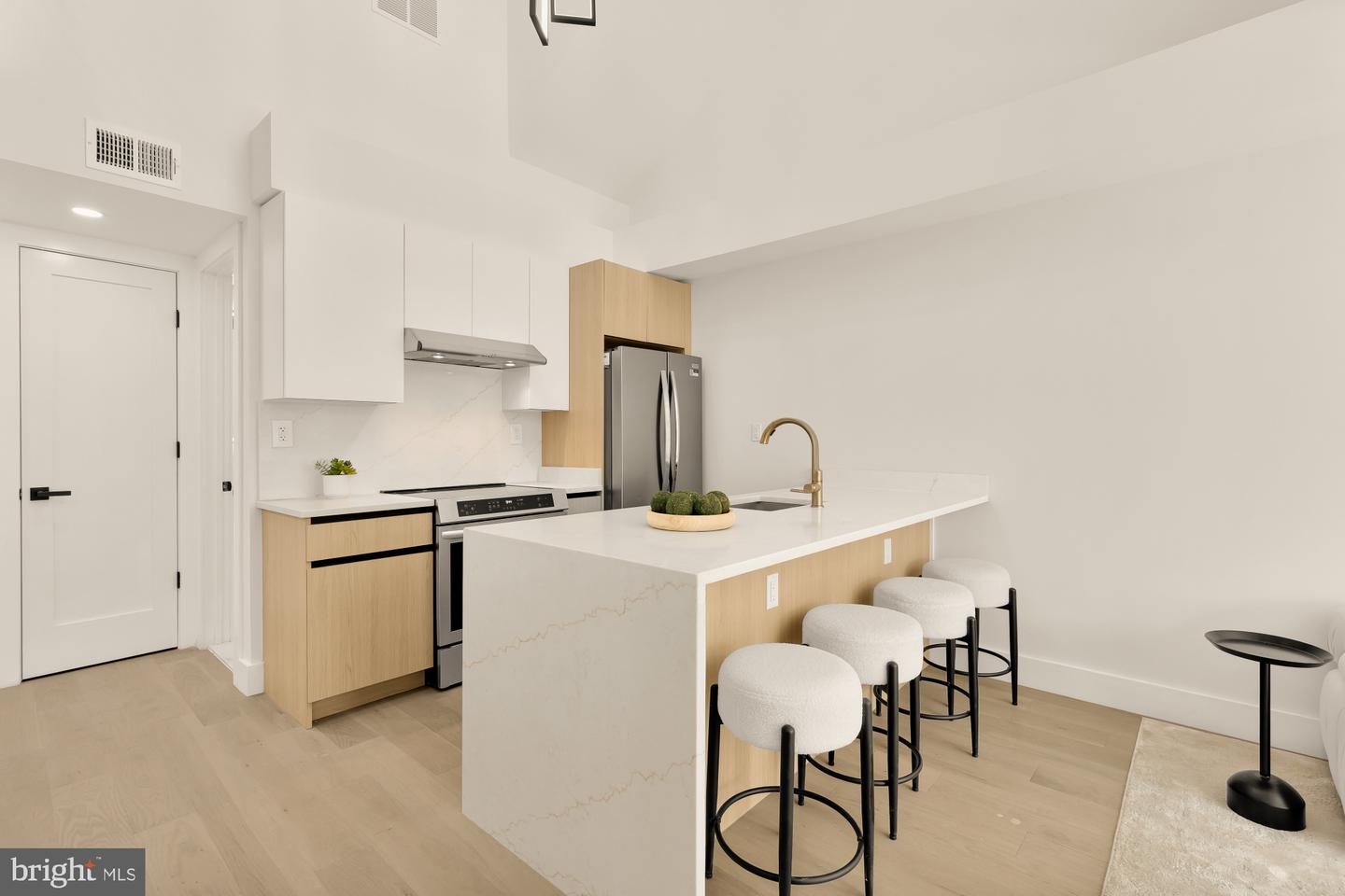 3923 14TH ST NW #4, WASHINGTON, District Of Columbia 20011, 2 Bedrooms Bedrooms, ,2 BathroomsBathrooms,Residential,For sale,3923 14TH ST NW #4,DCDC2222130 MLS # DCDC2222130 3923 14TH ST NW #4, WASHINGTON, District Of Columbia 20011, 2 Bedrooms Bedrooms, ,2 BathroomsBathrooms,Residential,For sale,3923 14TH ST NW #4,DCDC2222130 MLS # DCDC2222130