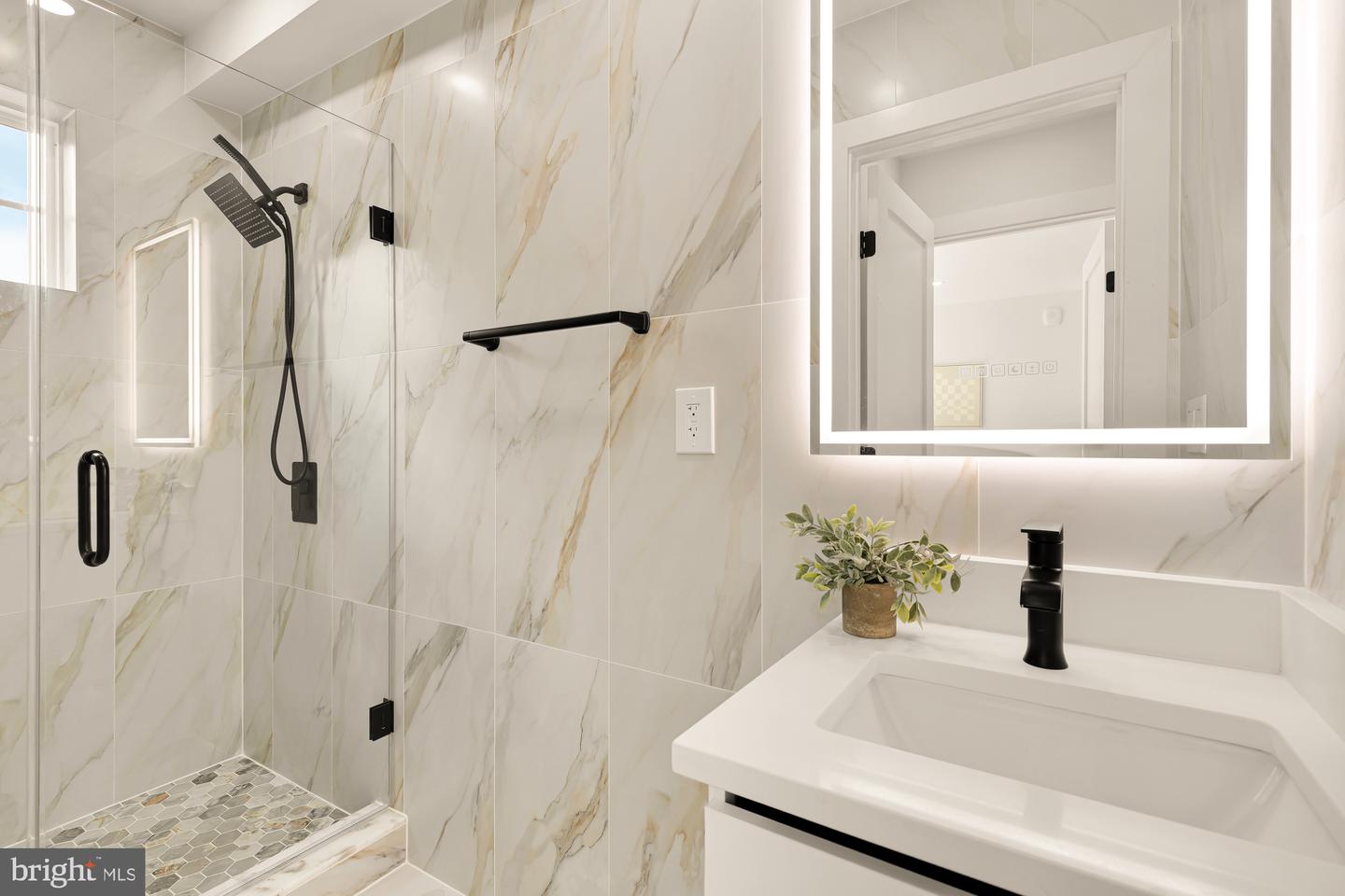 3923 14TH ST NW #4, WASHINGTON, District Of Columbia 20011, 2 Bedrooms Bedrooms, ,2 BathroomsBathrooms,Residential,For sale,3923 14TH ST NW #4,DCDC2222130 MLS # DCDC2222130 3923 14TH ST NW #4, WASHINGTON, District Of Columbia 20011, 2 Bedrooms Bedrooms, ,2 BathroomsBathrooms,Residential,For sale,3923 14TH ST NW #4,DCDC2222130 MLS # DCDC2222130