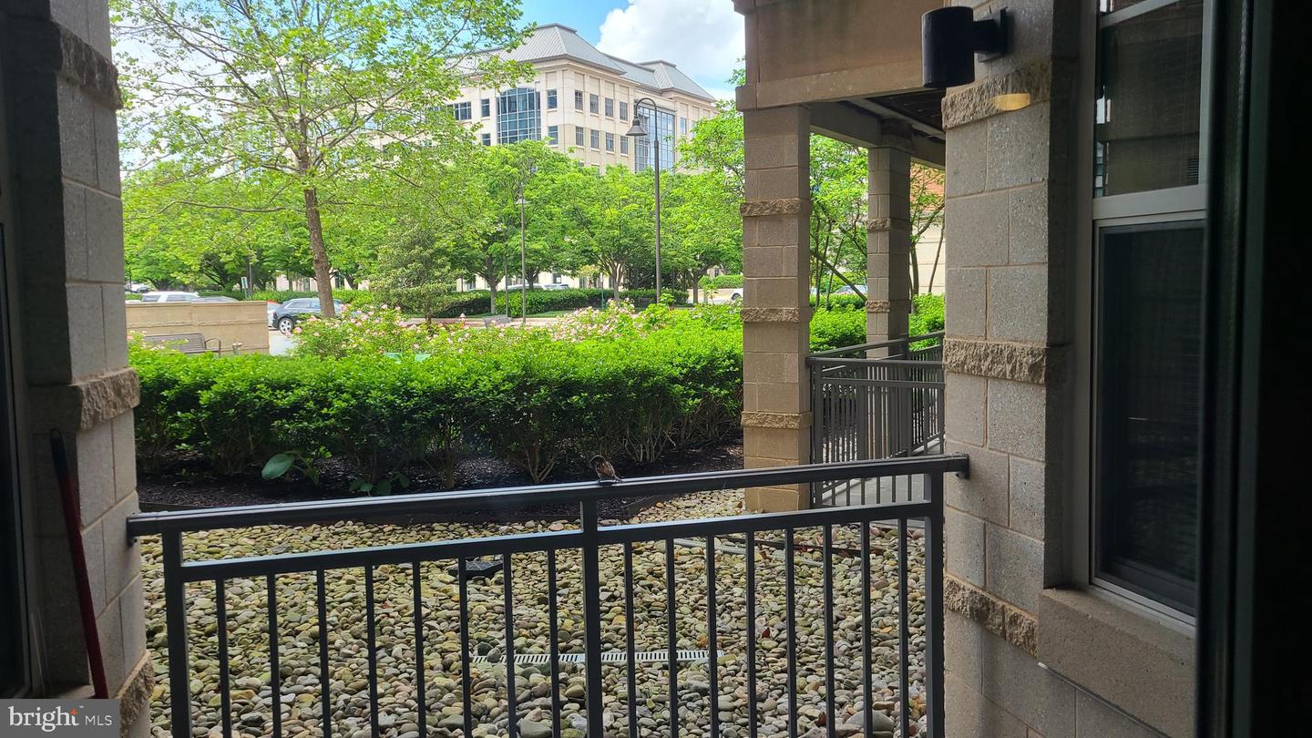 11770 SUNRISE VALLEY DR #120, RESTON, Virginia 20191, 2 Bedrooms Bedrooms, ,2 BathroomsBathrooms,Residential,For sale,11770 SUNRISE VALLEY DR #120,VAFX2267068 MLS # VAFX2267068