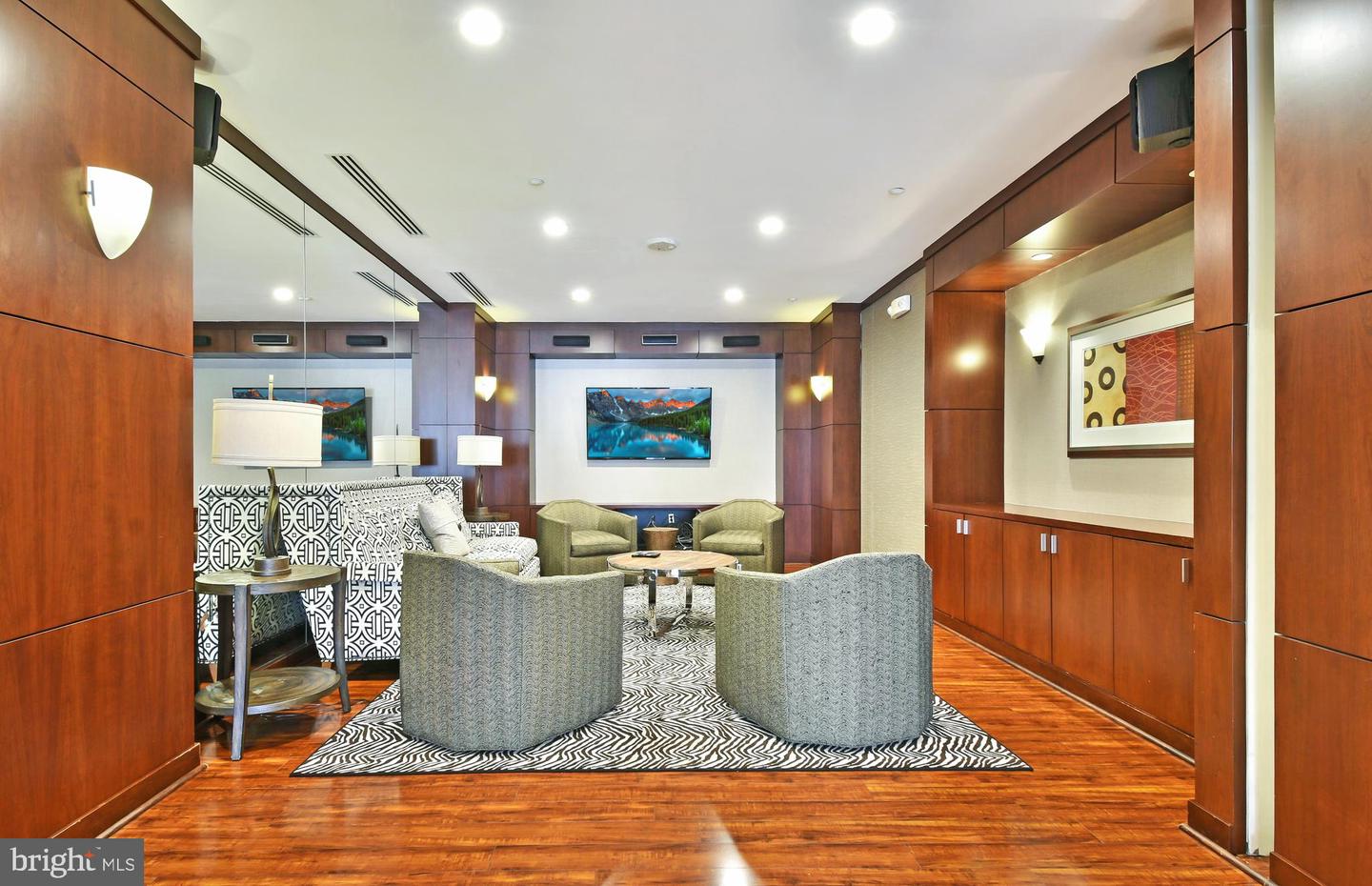 11770 SUNRISE VALLEY DR #120, RESTON, Virginia 20191, 2 Bedrooms Bedrooms, ,2 BathroomsBathrooms,Residential,For sale,11770 SUNRISE VALLEY DR #120,VAFX2267068 MLS # VAFX2267068