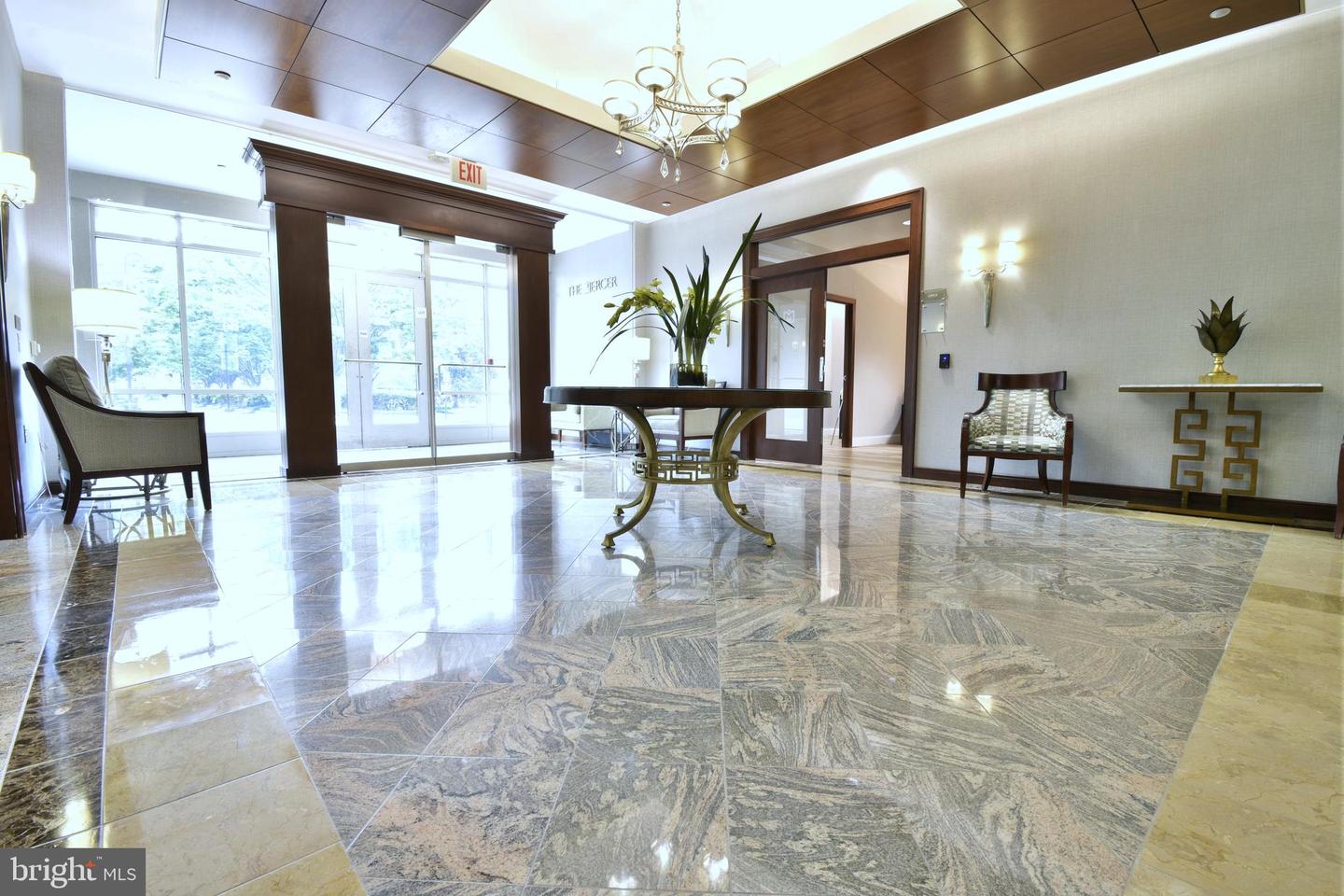 11770 SUNRISE VALLEY DR #120, RESTON, Virginia 20191, 2 Bedrooms Bedrooms, ,2 BathroomsBathrooms,Residential,For sale,11770 SUNRISE VALLEY DR #120,VAFX2267068 MLS # VAFX2267068