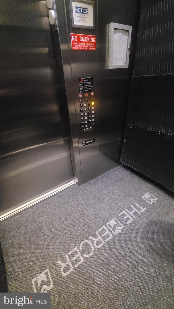 11770 SUNRISE VALLEY DR #120, RESTON, Virginia 20191, 2 Bedrooms Bedrooms, ,2 BathroomsBathrooms,Residential,For sale,11770 SUNRISE VALLEY DR #120,VAFX2267068 MLS # VAFX2267068