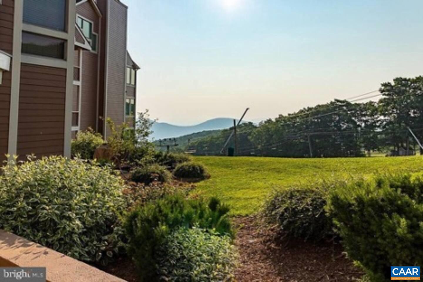 913 DIAMOND HILL CONDOS, WINTERGREEN RESORT, Virginia 22967, 1 Bedroom Bedrooms, ,1 BathroomBathrooms,Residential,For sale,913 DIAMOND HILL CONDOS,668910 MLS # 668910