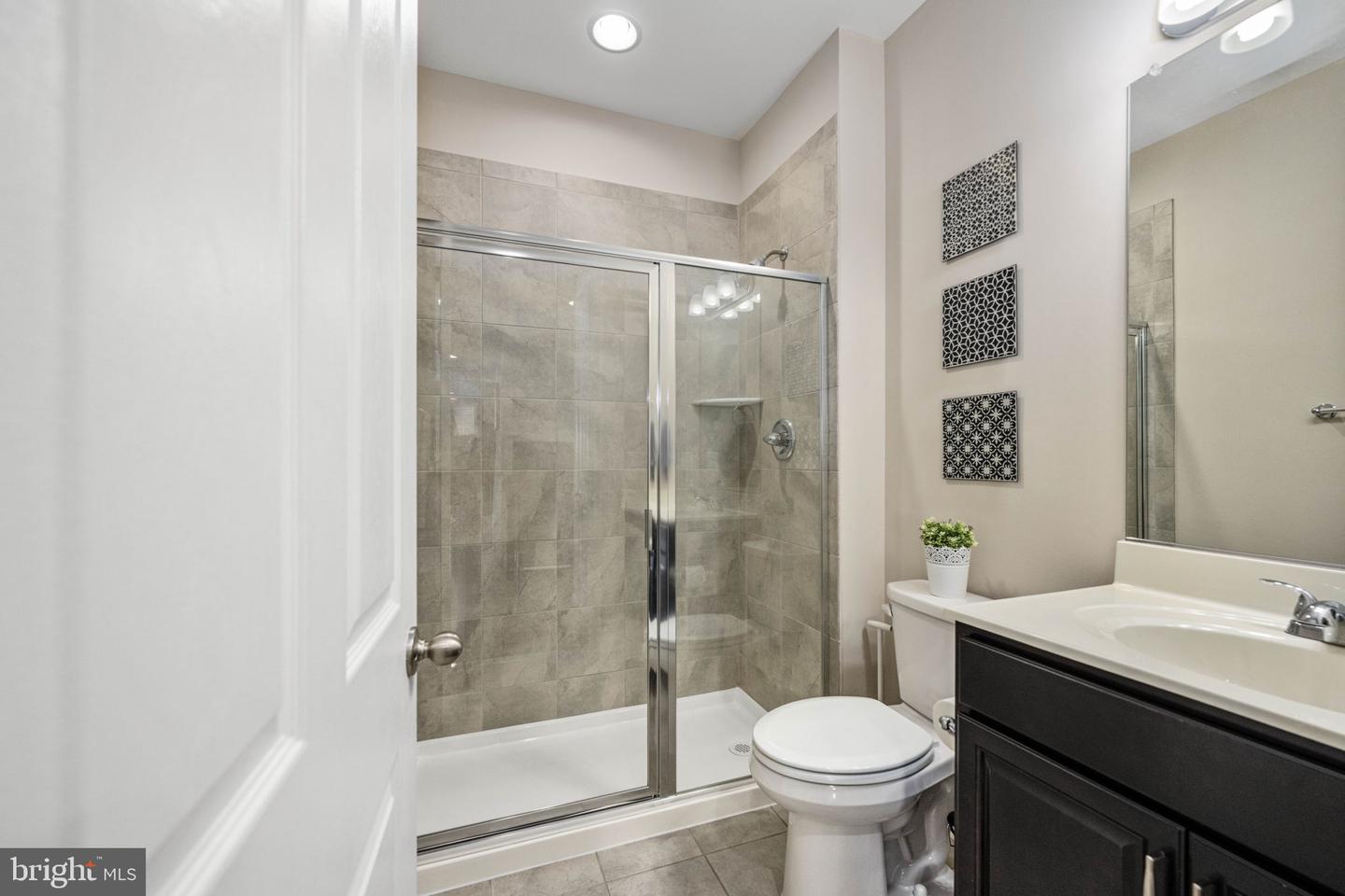 18 ELM ST, STAFFORD, Virginia 22554, 6 Bedrooms Bedrooms, ,5 BathroomsBathrooms,Residential,For sale,18 ELM ST,VAST2040260 MLS # VAST2040260 18 ELM ST, STAFFORD, Virginia 22554, 6 Bedrooms Bedrooms, ,5 BathroomsBathrooms,Residential,For sale,18 ELM ST,VAST2040260 MLS # VAST2040260