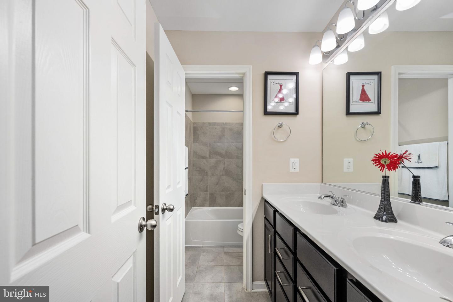 18 ELM ST, STAFFORD, Virginia 22554, 6 Bedrooms Bedrooms, ,5 BathroomsBathrooms,Residential,For sale,18 ELM ST,VAST2040260 MLS # VAST2040260 18 ELM ST, STAFFORD, Virginia 22554, 6 Bedrooms Bedrooms, ,5 BathroomsBathrooms,Residential,For sale,18 ELM ST,VAST2040260 MLS # VAST2040260