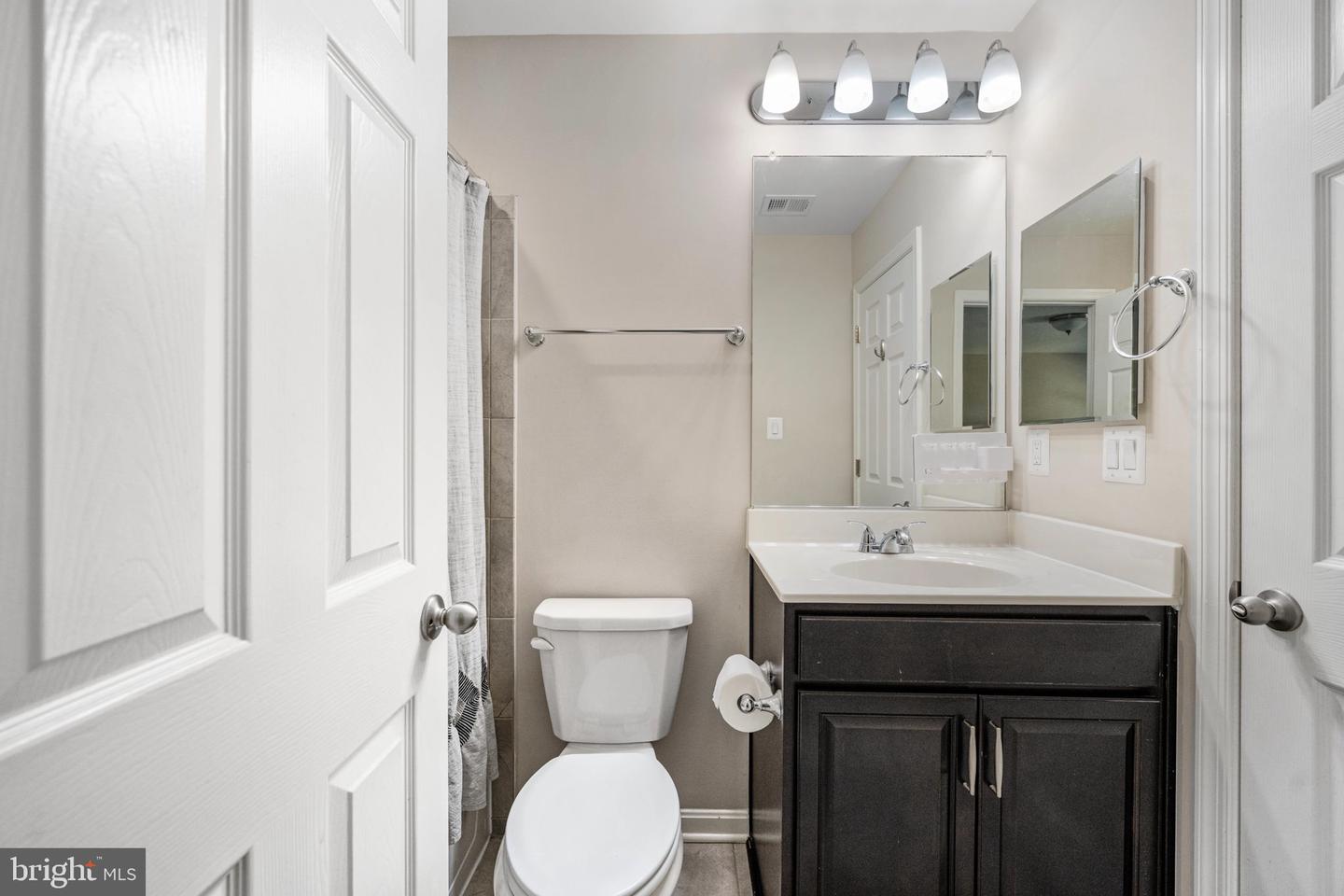 18 ELM ST, STAFFORD, Virginia 22554, 6 Bedrooms Bedrooms, ,5 BathroomsBathrooms,Residential,For sale,18 ELM ST,VAST2040260 MLS # VAST2040260 18 ELM ST, STAFFORD, Virginia 22554, 6 Bedrooms Bedrooms, ,5 BathroomsBathrooms,Residential,For sale,18 ELM ST,VAST2040260 MLS # VAST2040260