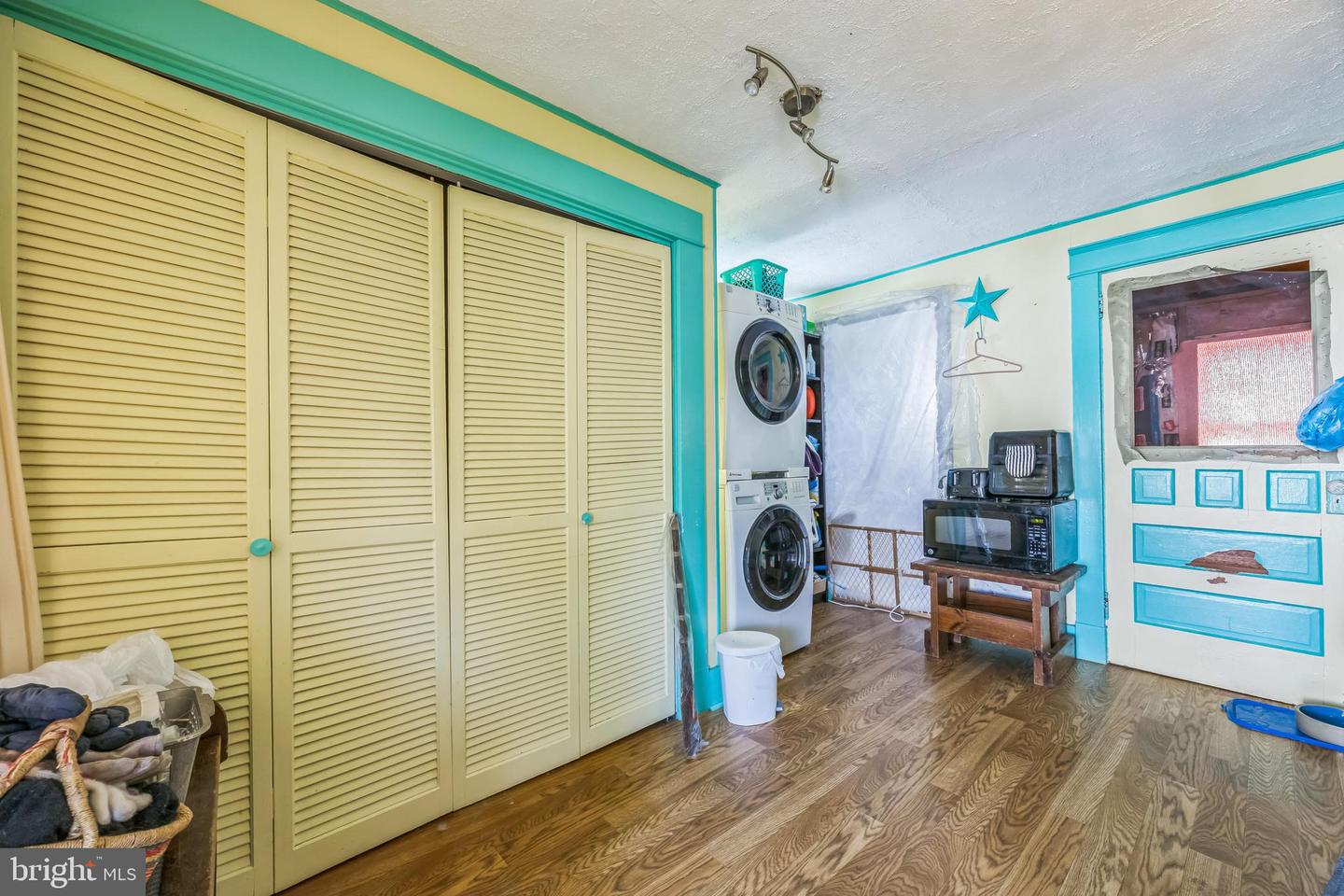 221 KITE HOLLOW RD, STANLEY, Virginia 22851, 4 Bedrooms Bedrooms, ,2 BathroomsBathrooms,Residential,For sale,221 KITE HOLLOW RD,VAPA2005200 MLS # VAPA2005200