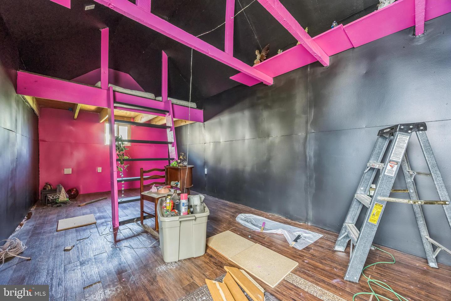 221 KITE HOLLOW RD, STANLEY, Virginia 22851, 4 Bedrooms Bedrooms, ,2 BathroomsBathrooms,Residential,For sale,221 KITE HOLLOW RD,VAPA2005200 MLS # VAPA2005200