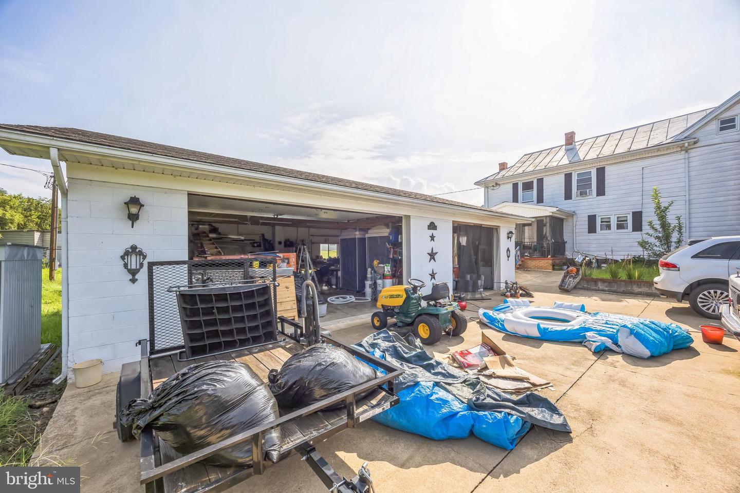 221 KITE HOLLOW RD, STANLEY, Virginia 22851, 4 Bedrooms Bedrooms, ,2 BathroomsBathrooms,Residential,For sale,221 KITE HOLLOW RD,VAPA2005200 MLS # VAPA2005200