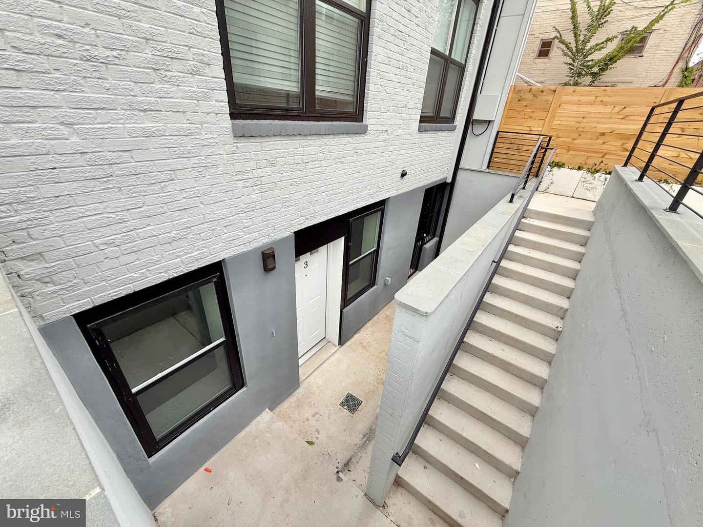 1806 D ST NE #3, WASHINGTON, District Of Columbia 20002, 1 Bedroom Bedrooms, ,1 BathroomBathrooms,Residential,For sale,1806 D ST NE #3,DCDC2213468 MLS # DCDC2213468 1806 D ST NE #3, WASHINGTON, District Of Columbia 20002, 1 Bedroom Bedrooms, ,1 BathroomBathrooms,Residential,For sale,1806 D ST NE #3,DCDC2213468 MLS # DCDC2213468