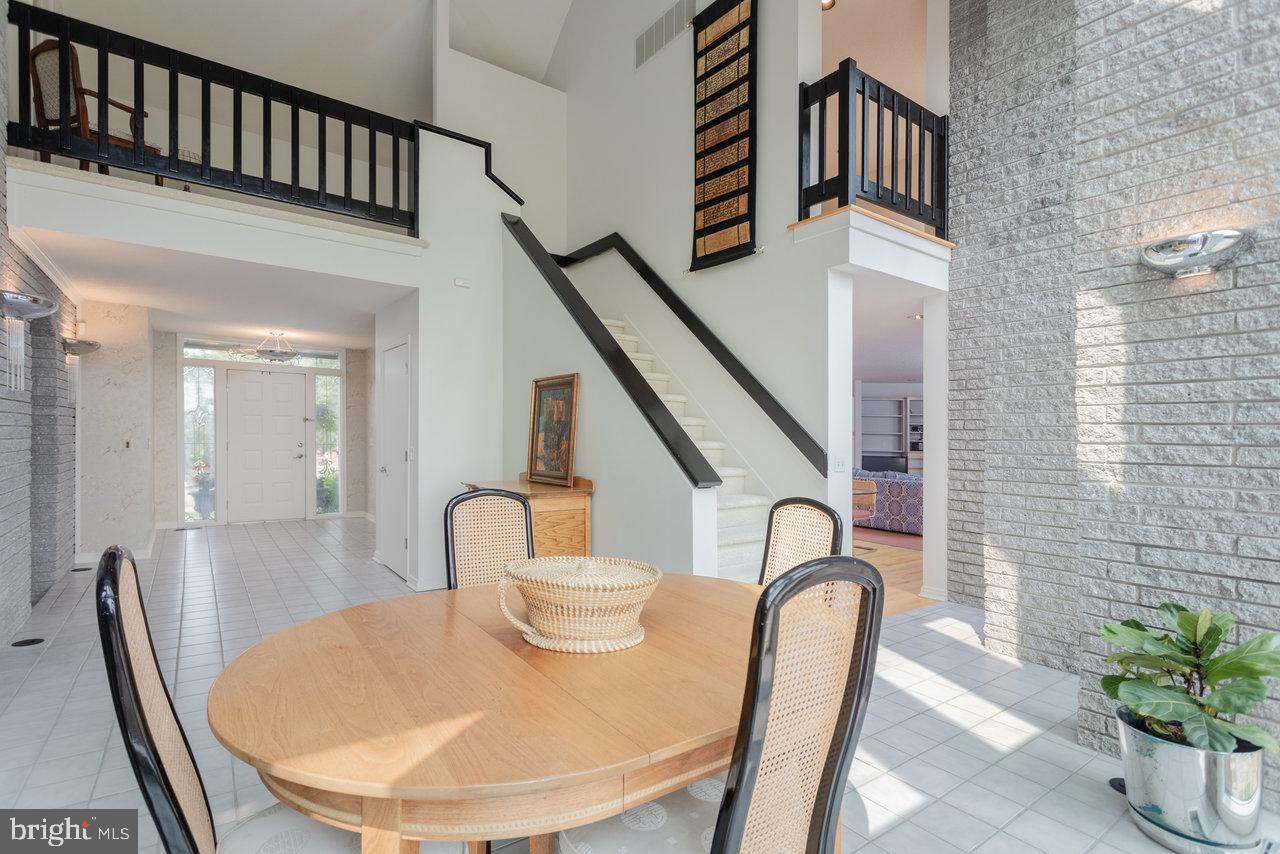 1848 COLLEGE AVE, HARRISONBURG, Virginia 22802, 3 Bedrooms Bedrooms, ,3 BathroomsBathrooms,Residential,For sale,1848 COLLEGE AVE,VAHC2000454 MLS # VAHC2000454