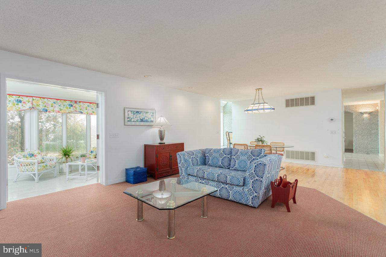 1848 COLLEGE AVE, HARRISONBURG, Virginia 22802, 3 Bedrooms Bedrooms, ,3 BathroomsBathrooms,Residential,For sale,1848 COLLEGE AVE,VAHC2000454 MLS # VAHC2000454